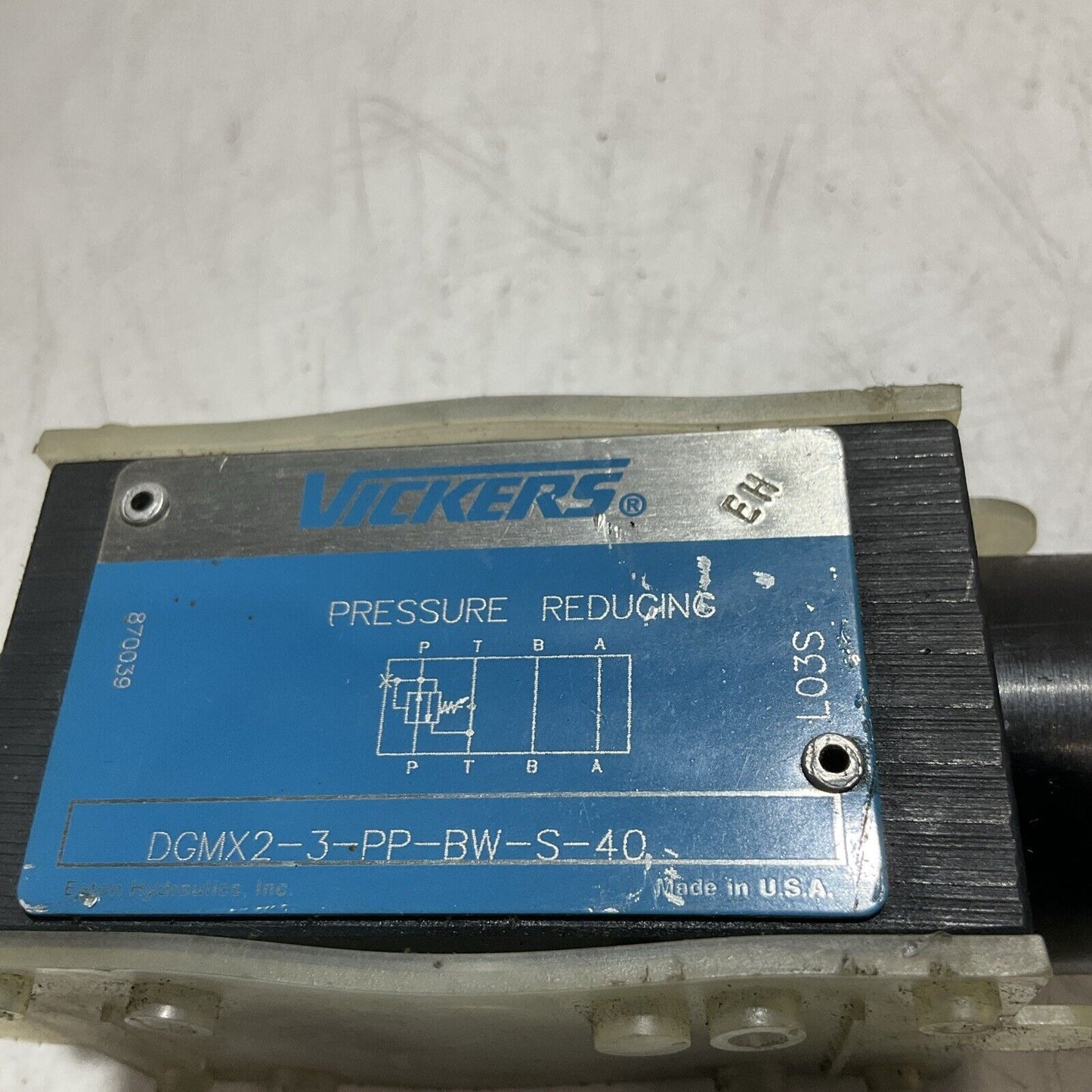 VICKERS DGMX2-3-PP-BW-S-40 PRESSURE REDUCING VALVE N3M