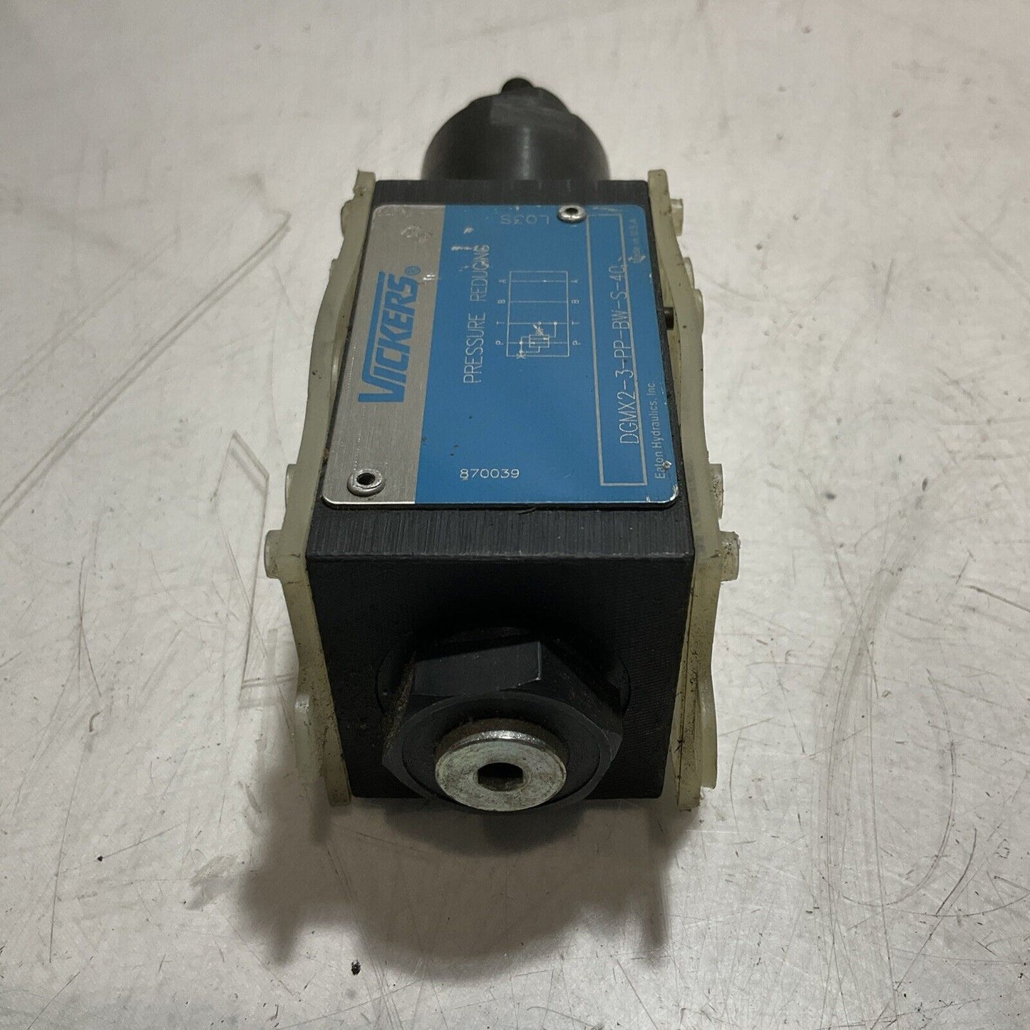 VICKERS DGMX2-3-PP-BW-S-40 PRESSURE REDUCING VALVE N3M