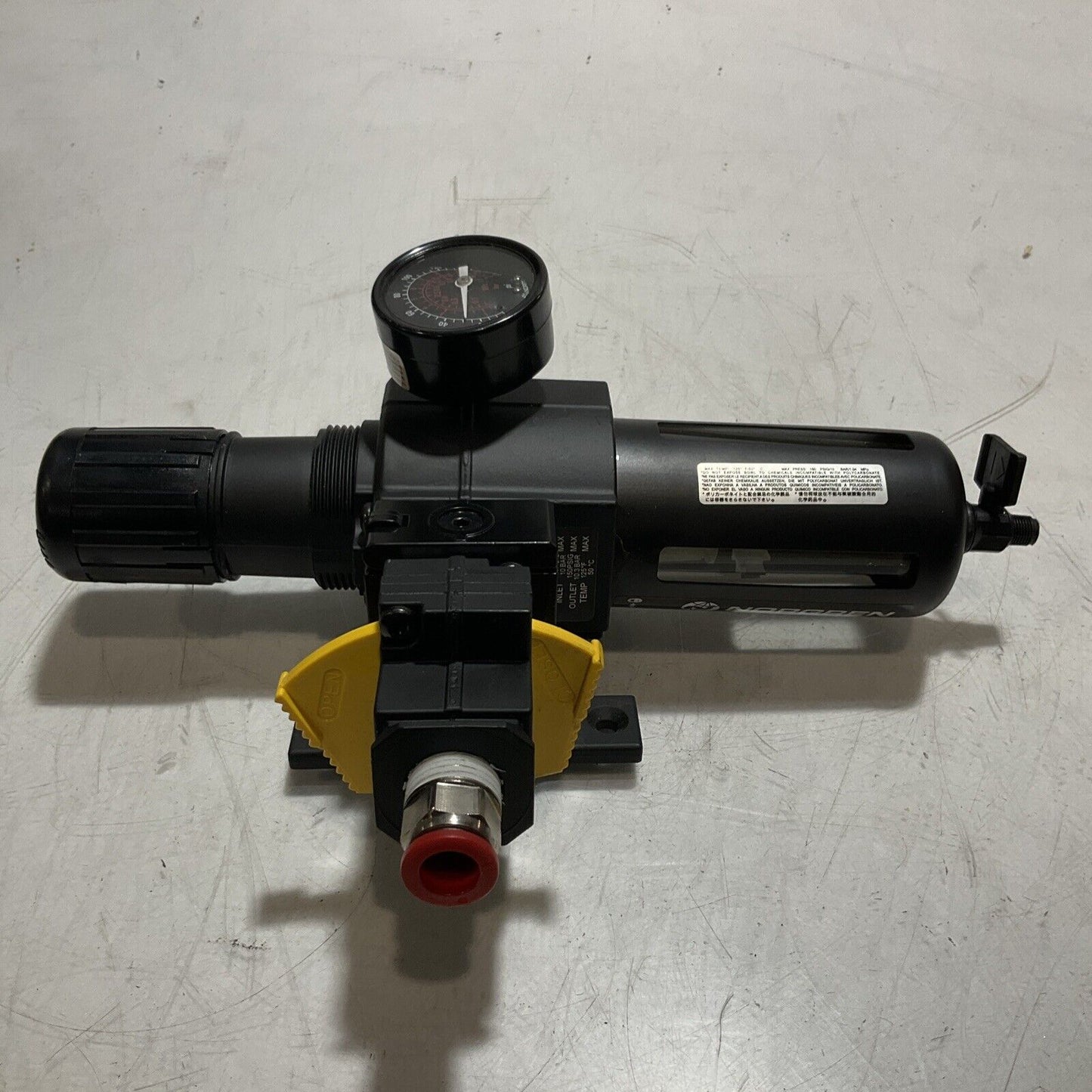 IMI NORGREN PNEUMATIC REGULATOR LOCKOUT VALVE T74E-4AA-P1N U3S