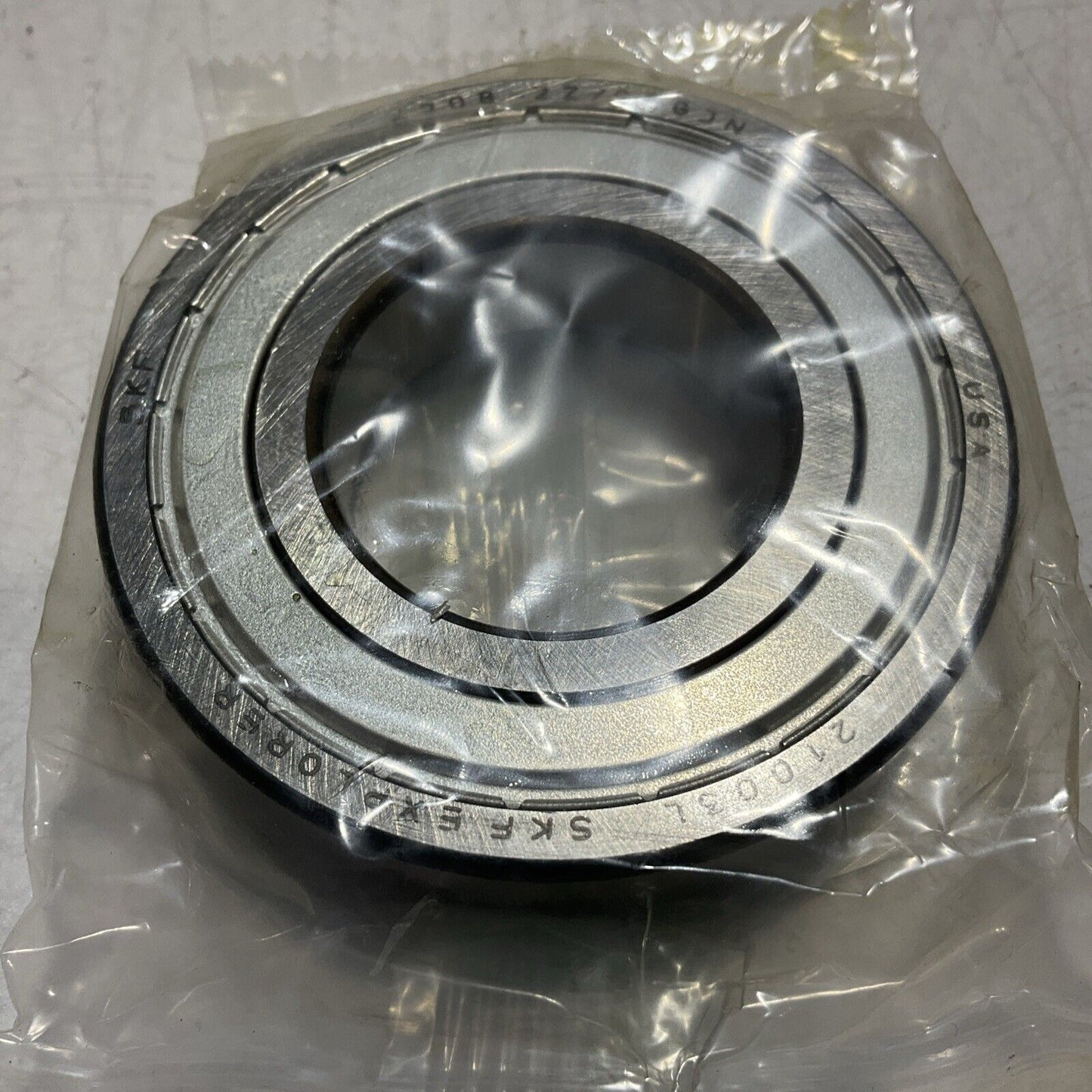 SKF 6208 2ZJEM EXPLORER DEEP GROOVE BALL BEARING 40 X 80 X 18MM R7T