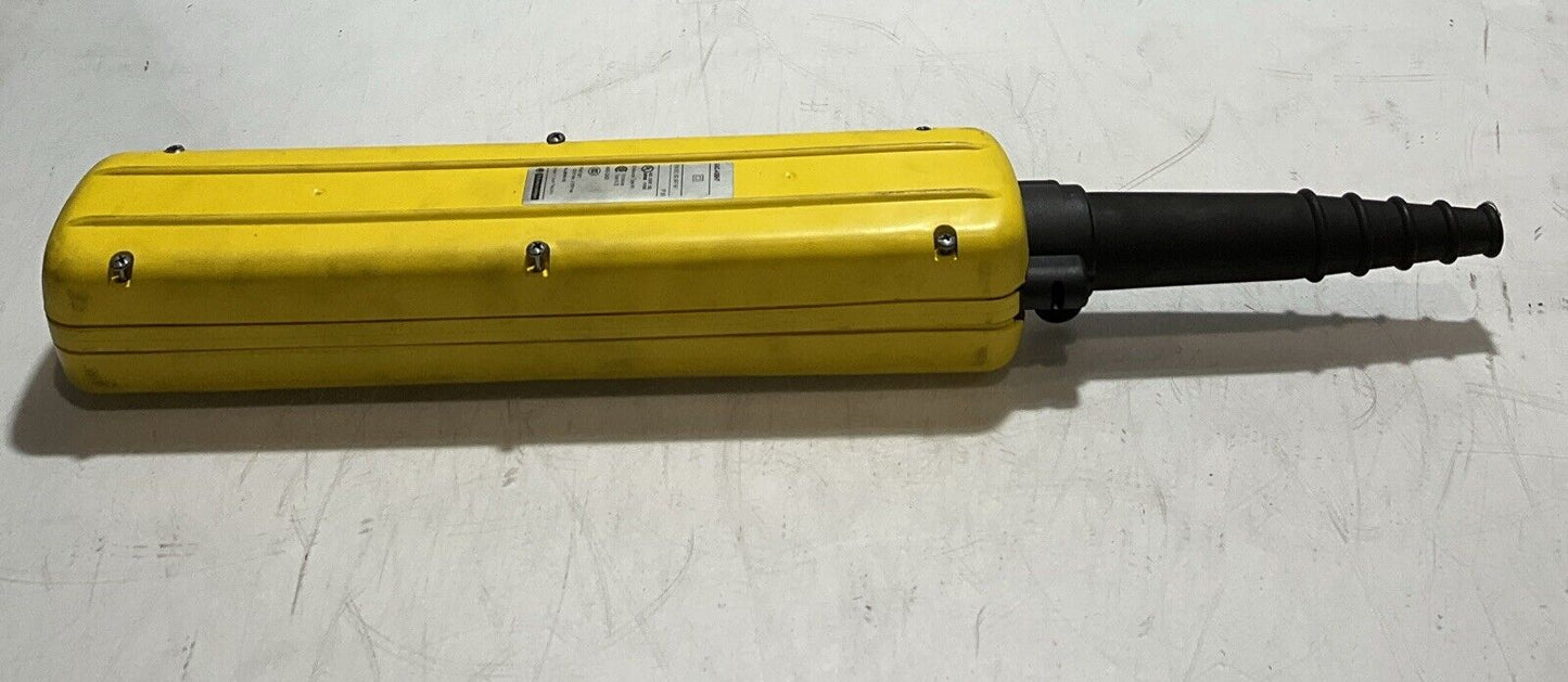 TELEMECANIQUE XAC-A08H7 PENDANT CONTROL STATION 8-BUTTON 120V N3M