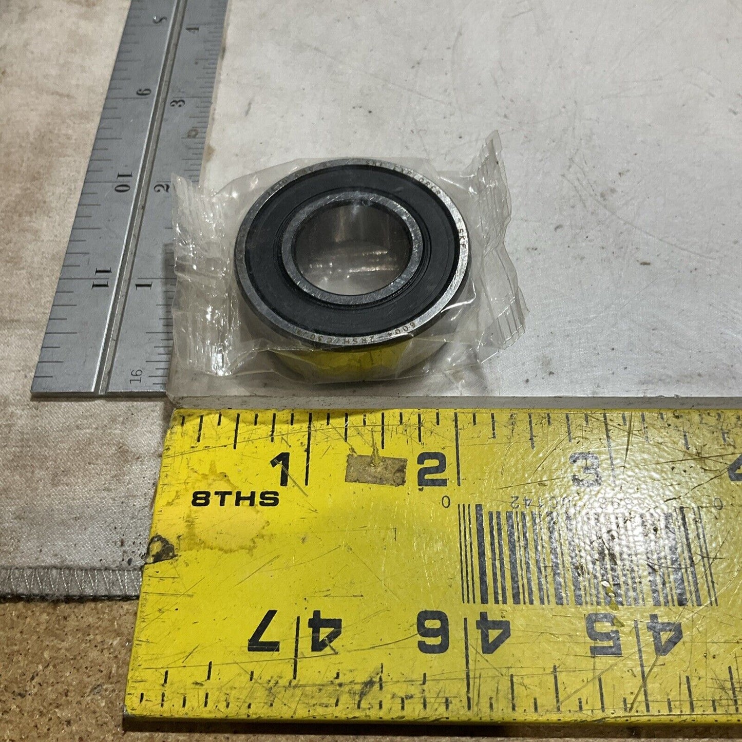 SKF 60042 RSJEM DEEP GROOVE BALL BEARINGS 20 x42 x 12mm LOT OF 6 R7T