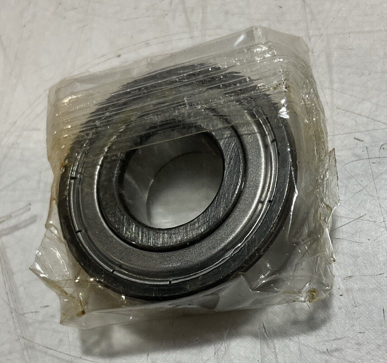 SKF 6203 2ZJEM 6203 2Z DEEP GROOVE BALL BEARINGS 17 x 40 x 12mm LOT OF 12 R7T