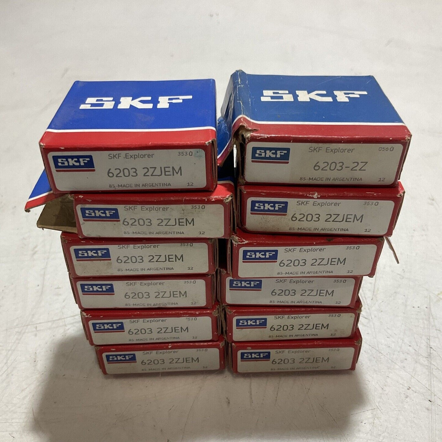SKF 6203 2ZJEM 6203 2Z DEEP GROOVE BALL BEARINGS 17 x 40 x 12mm LOT OF 12 R7T