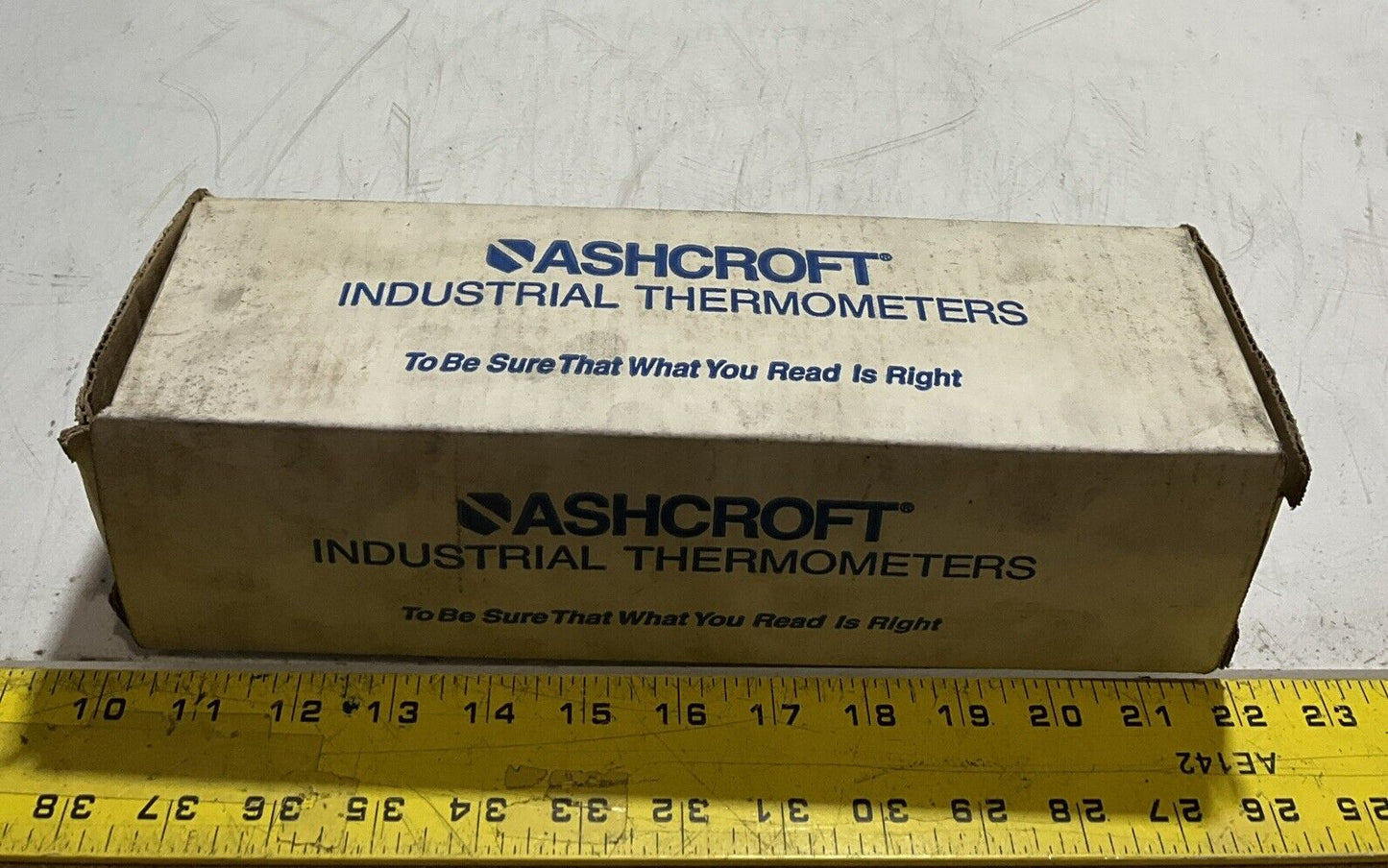 ASHCROFT 30 EL 60 L 025 50/400 BIMETAL THERMOMETER 50/400F 3 IN 1/2 NPT N3M