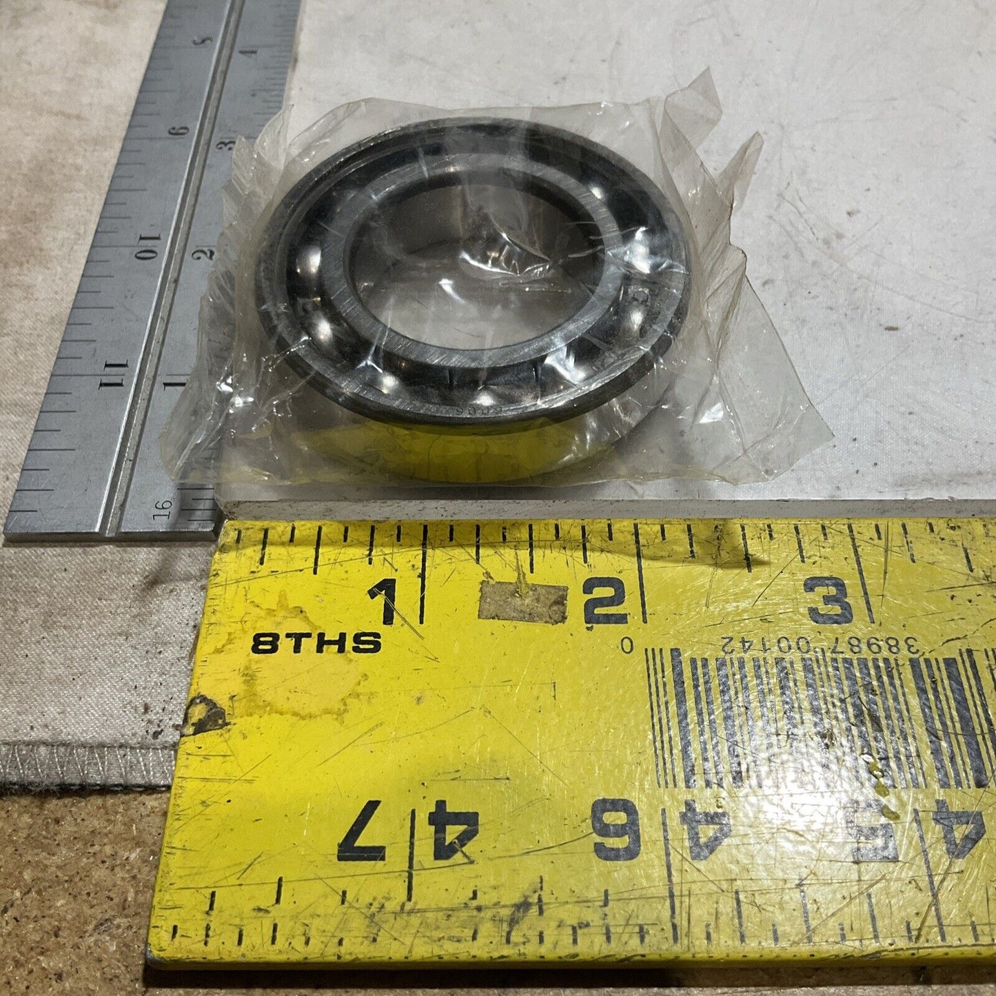 SKF 6006 JEM DEEP GROOVE BALL BEARINGS 33X 55 X 13 LOT OF 3 R7T