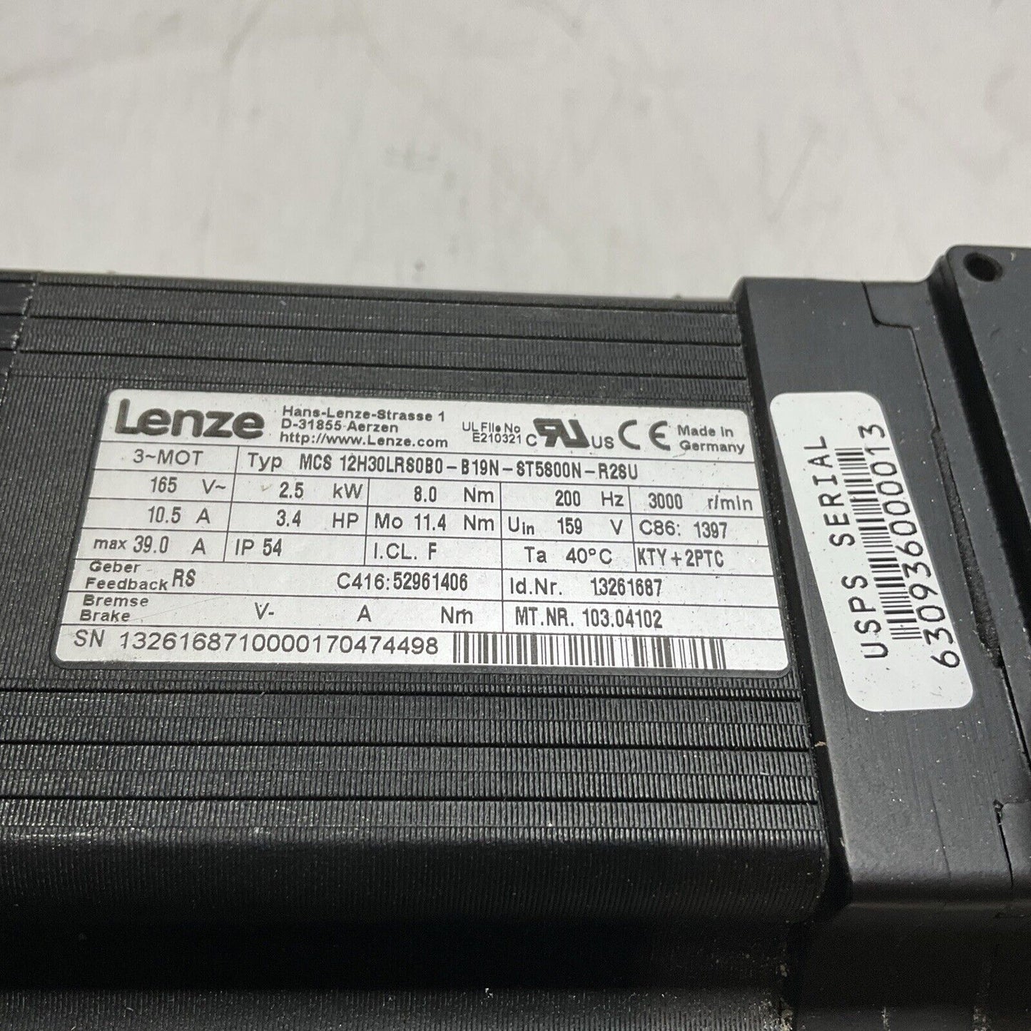LENZE MCS12H30LRS0B0-B19N-ST5800N-R2SU SERVO MOTOR U3S