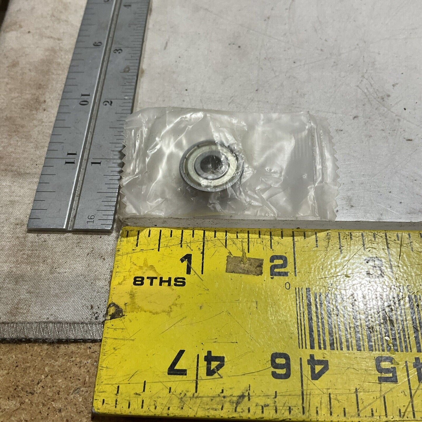 HCH 626 ZZ C3 EMQ BALL ROLLER BEARINGS LOT OF 14 R7T