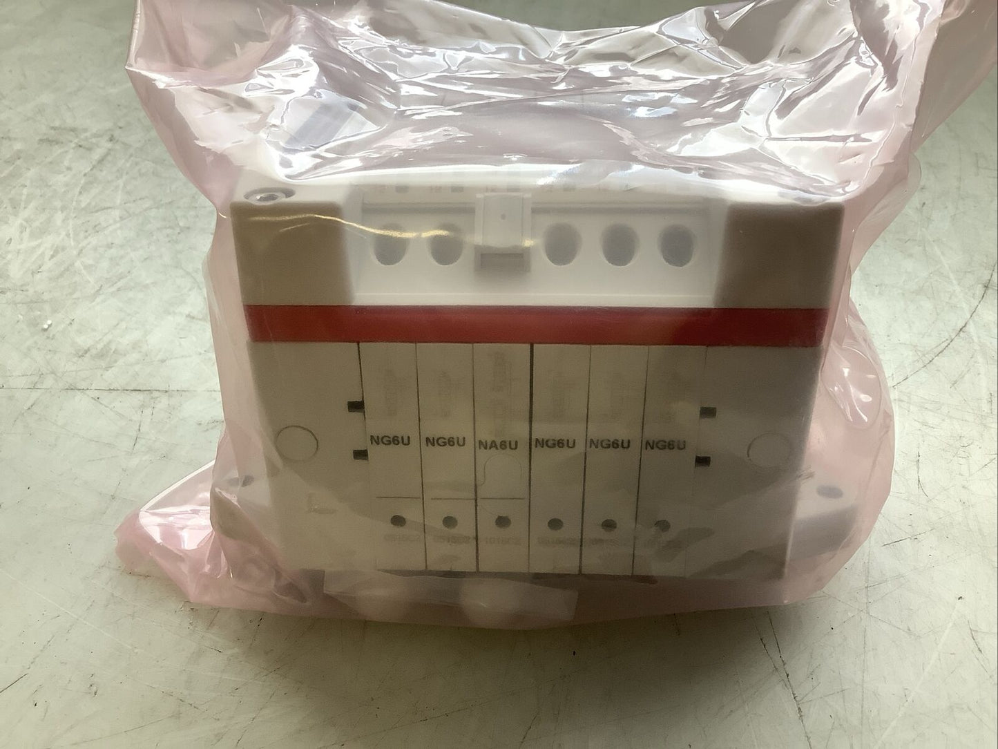 NORGREN VM1006001US VALVE MANIFOLD VM10 6-ST VLV STK U3S