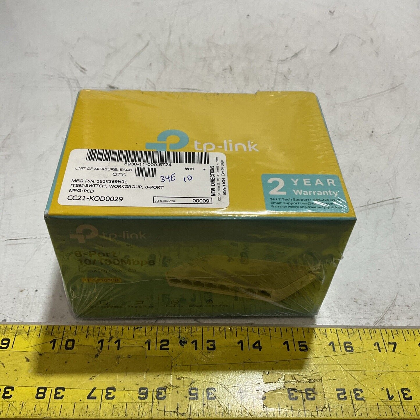 TP-LINK TL-SF1008D 8-PORT 10/100MBPS DESKTOP SWITCH U3S