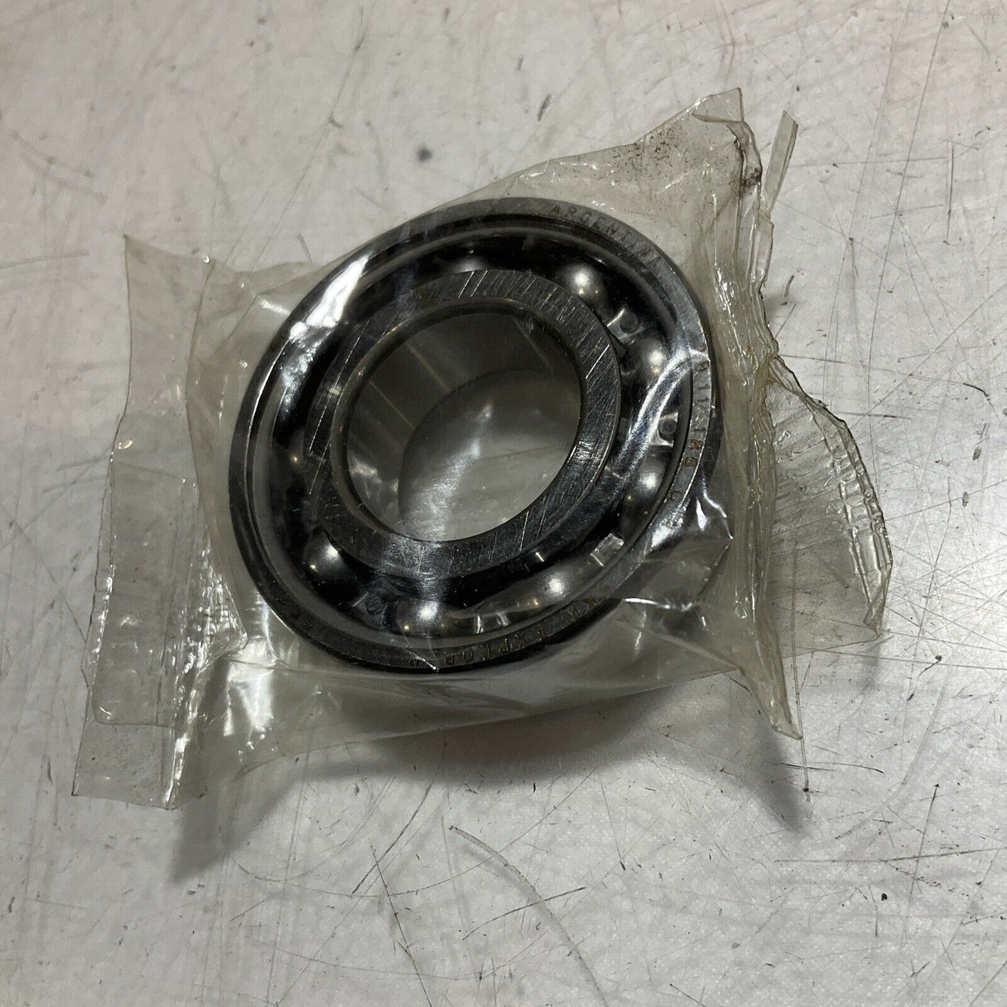 SKF 6004 JEM DEEP GROVE BALL BEARINGS 20 MM X 42MM X 12MM LOT OF 7 N3M