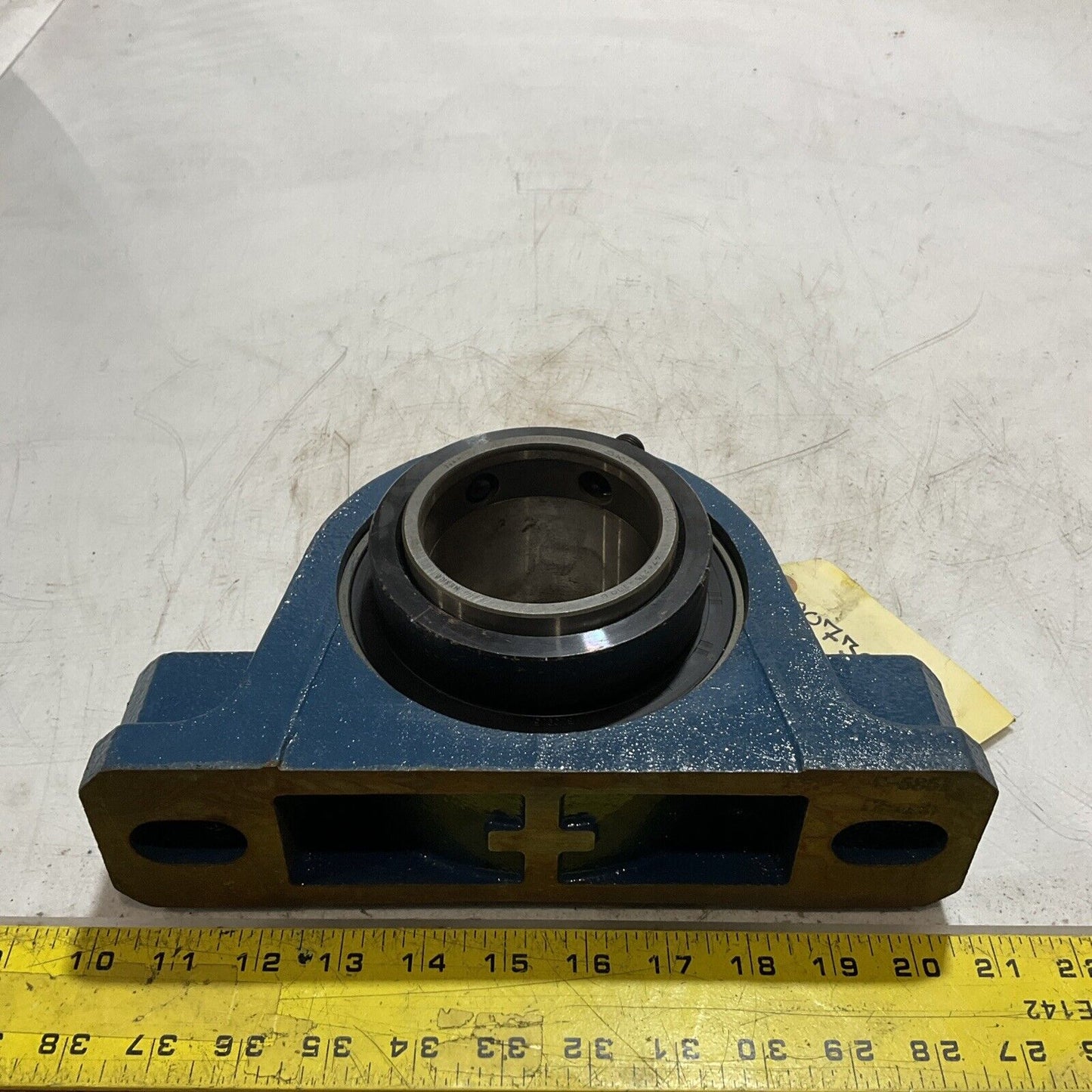 SKF SYR 476215-300B SPHERICAL ROLLER PILLOW BLOCK BEARINGS N3M
