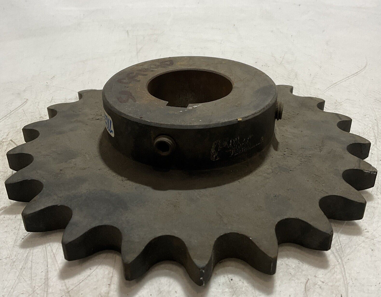 MARTIN 100BS22 2 3/16 ROLLER CHAIN SPROCKETS N3M
