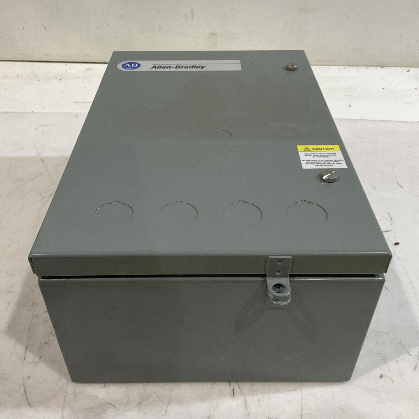 A-B ALLEN-BRADLEY 598-DA15106 STARTER REPLACEMENT ENCLOSURE 15 X 10 X 6 N3M