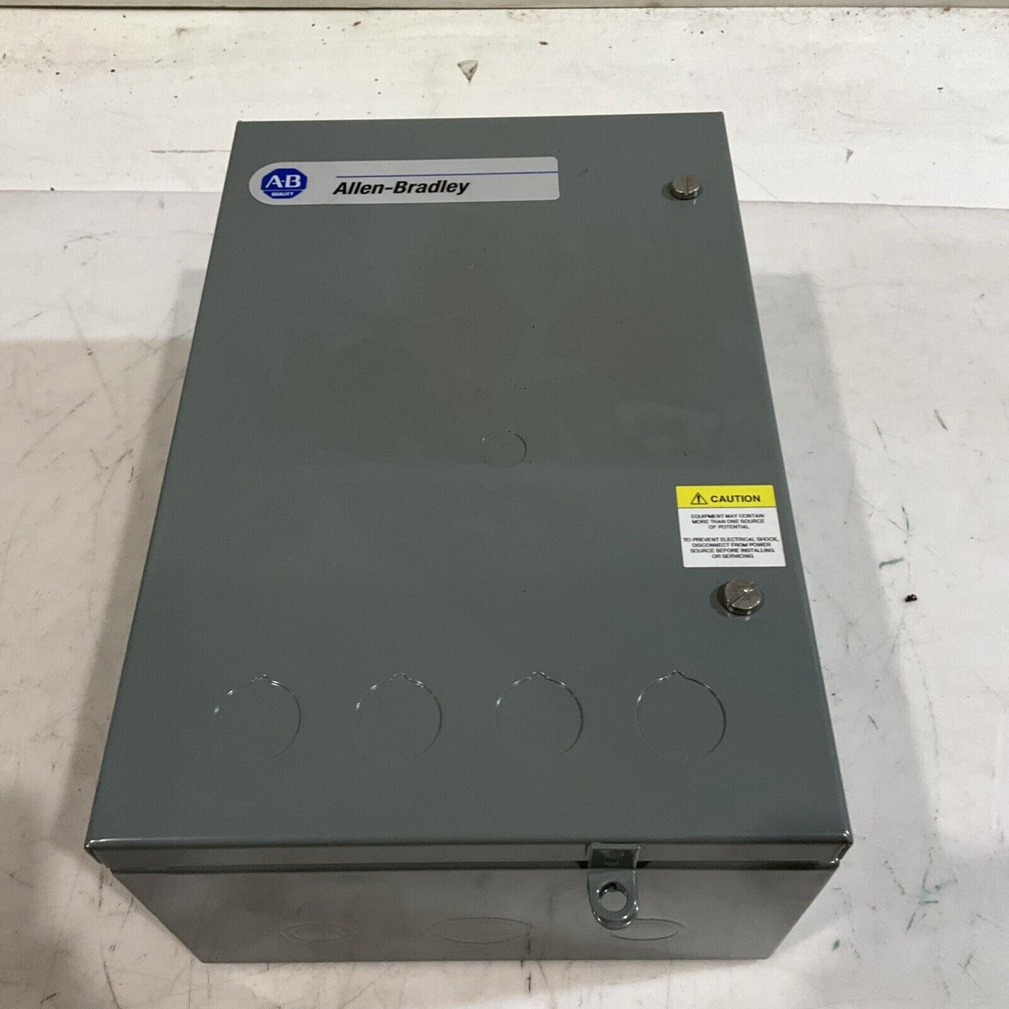 A-B ALLEN-BRADLEY 598-DA15106 STARTER REPLACEMENT ENCLOSURE 15 X 10 X 6 N3M