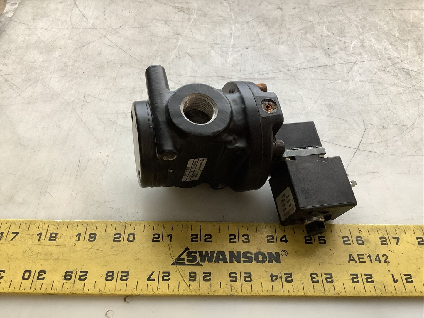 NORGREN A1014B-CK AIR CONTROL VALVE W/ VO4 POPPET 24 VDC .19A 4.5W 150 PSIG N3M
