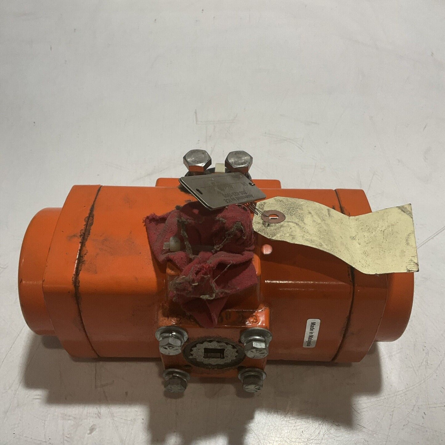 2015 BETTIS RPE0100U 2-1153-2 PNEUMATIC VALVE ACTUATOR 120PSI N3M