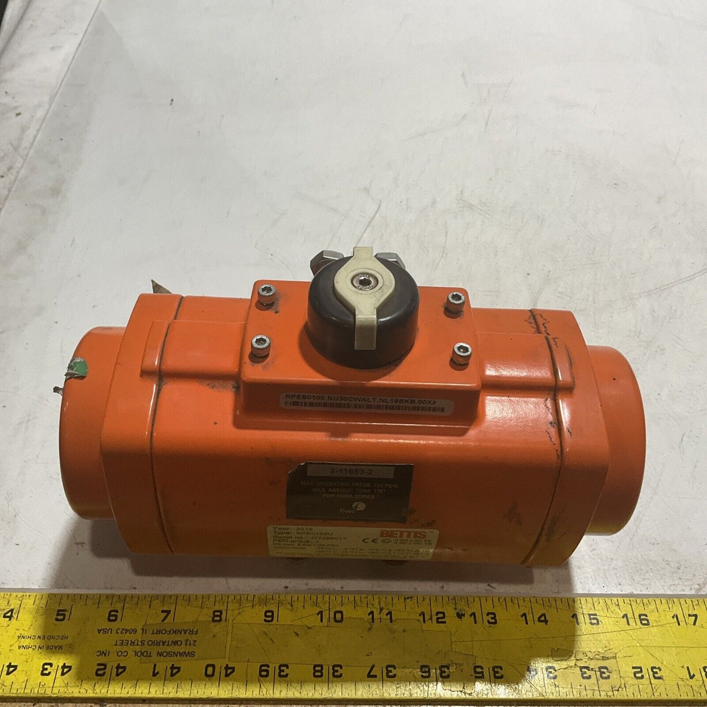 2015 BETTIS RPE0100U 2-1153-2 PNEUMATIC VALVE ACTUATOR 120PSI N3M