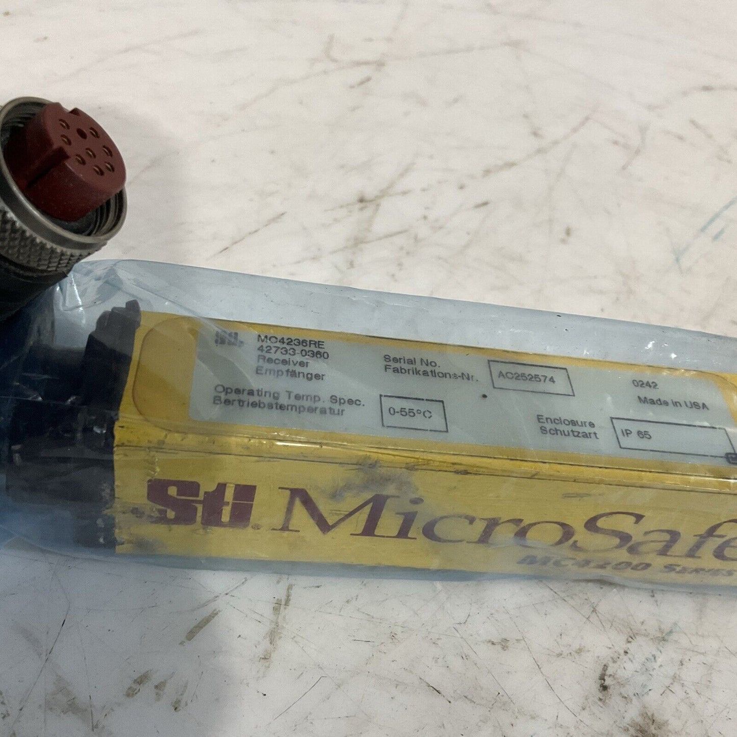 STJ MC4236RE 42733-0360 MICROSAFE MC4200SERIES LIGHT CURTAIN RECIEVER U3S
