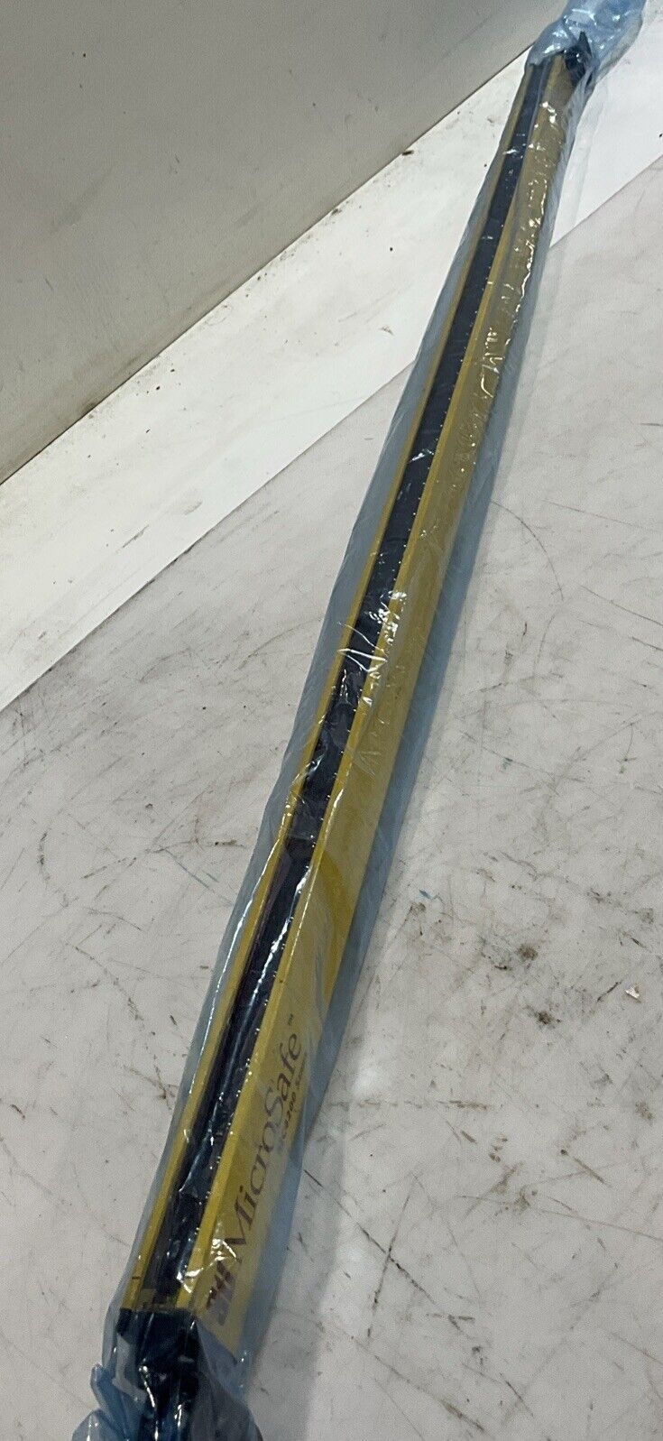 STJ MC4236RE 42733-0360 MICROSAFE MC4200SERIES LIGHT CURTAIN RECIEVER U3S
