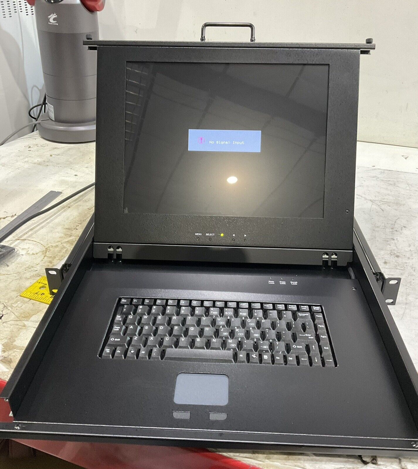MACASE RM-KI-P1UKMV 15” RACKMOUNT MONITOR WITH TOUCHSCREEN U3S