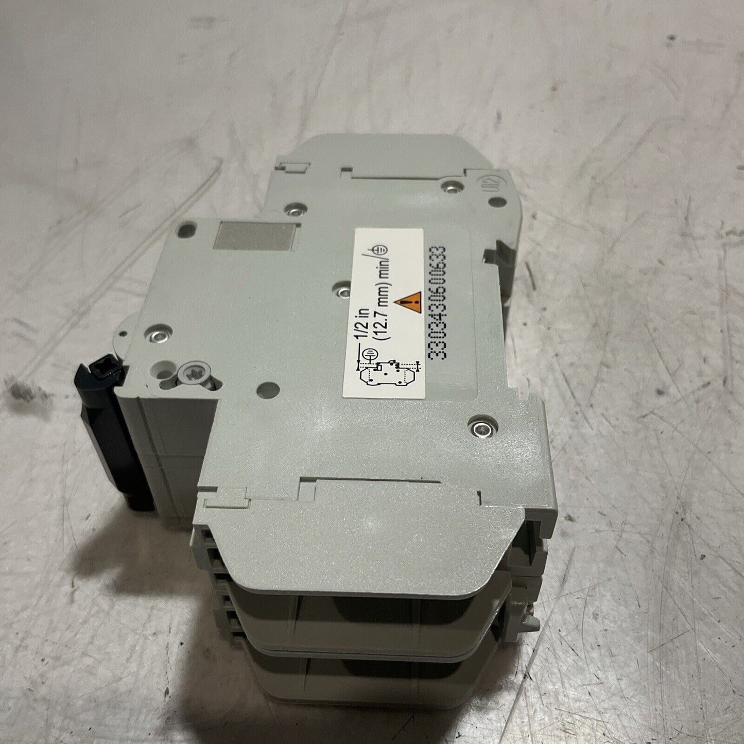 SCHNEIDER Electric 60163 CIRCUIT BREAKER 2POLES U3S