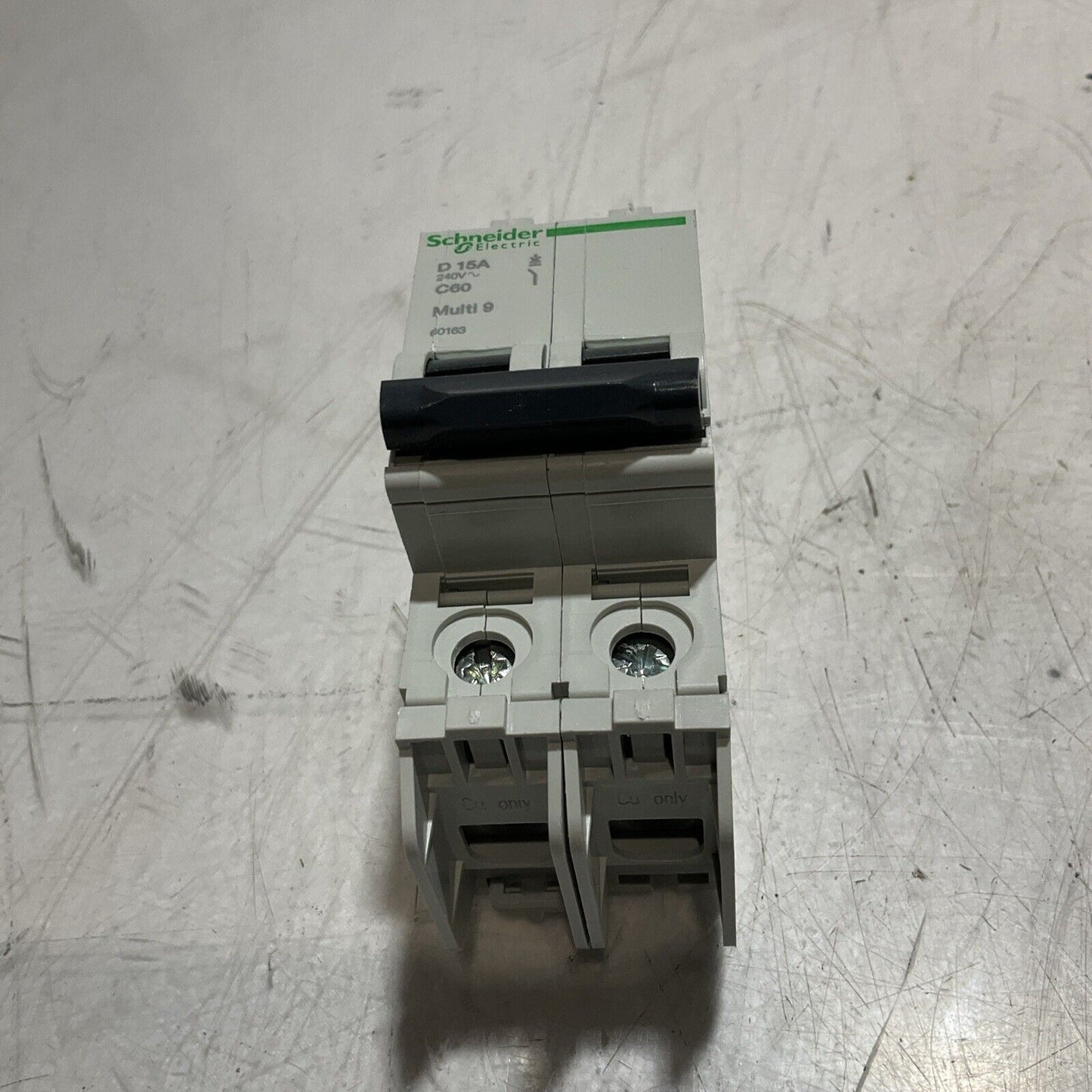 SCHNEIDER Electric 60163 CIRCUIT BREAKER 2POLES U3S