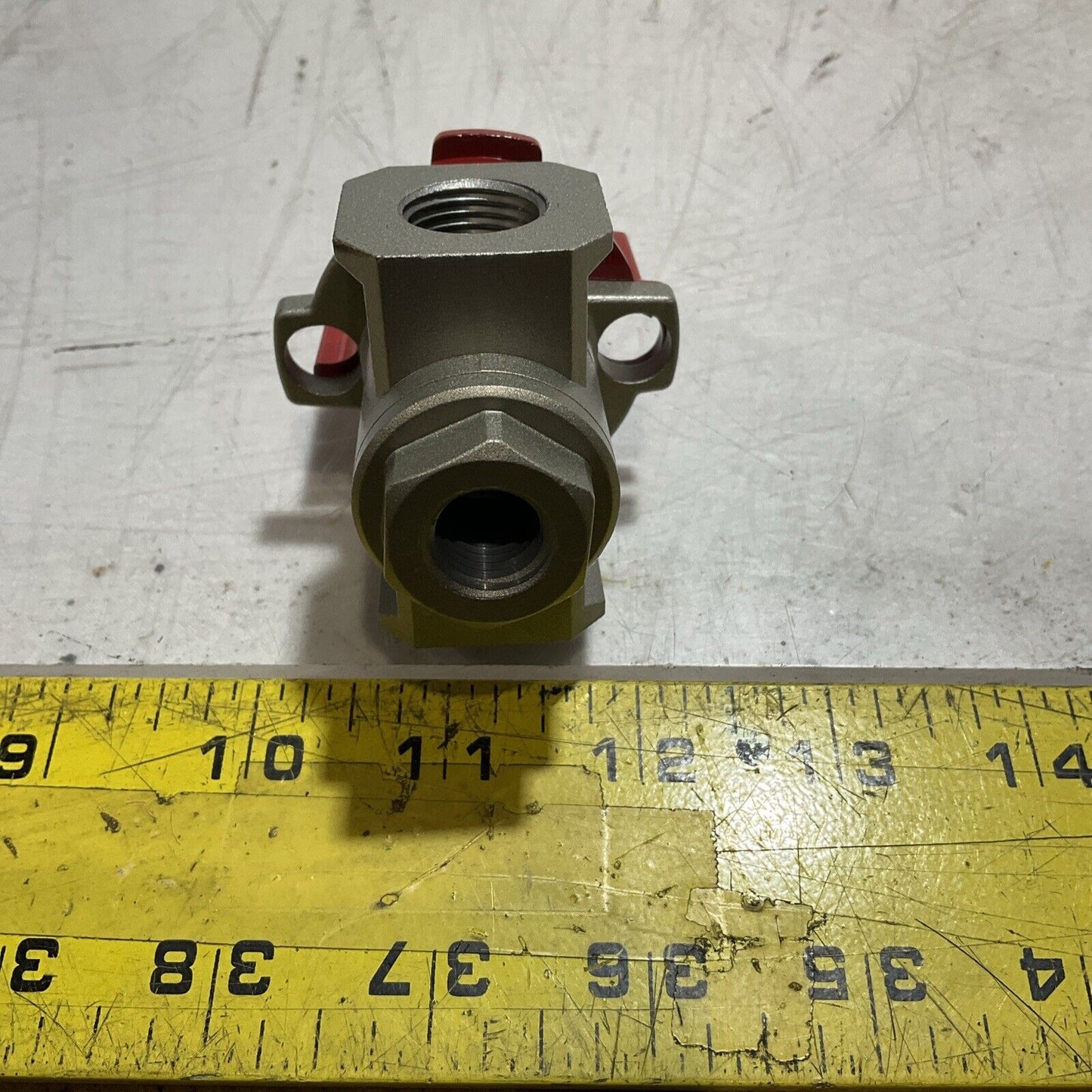 SMC VHS30-N03-Z VALVE PRESSURE RELIEF 3PORT U3S
