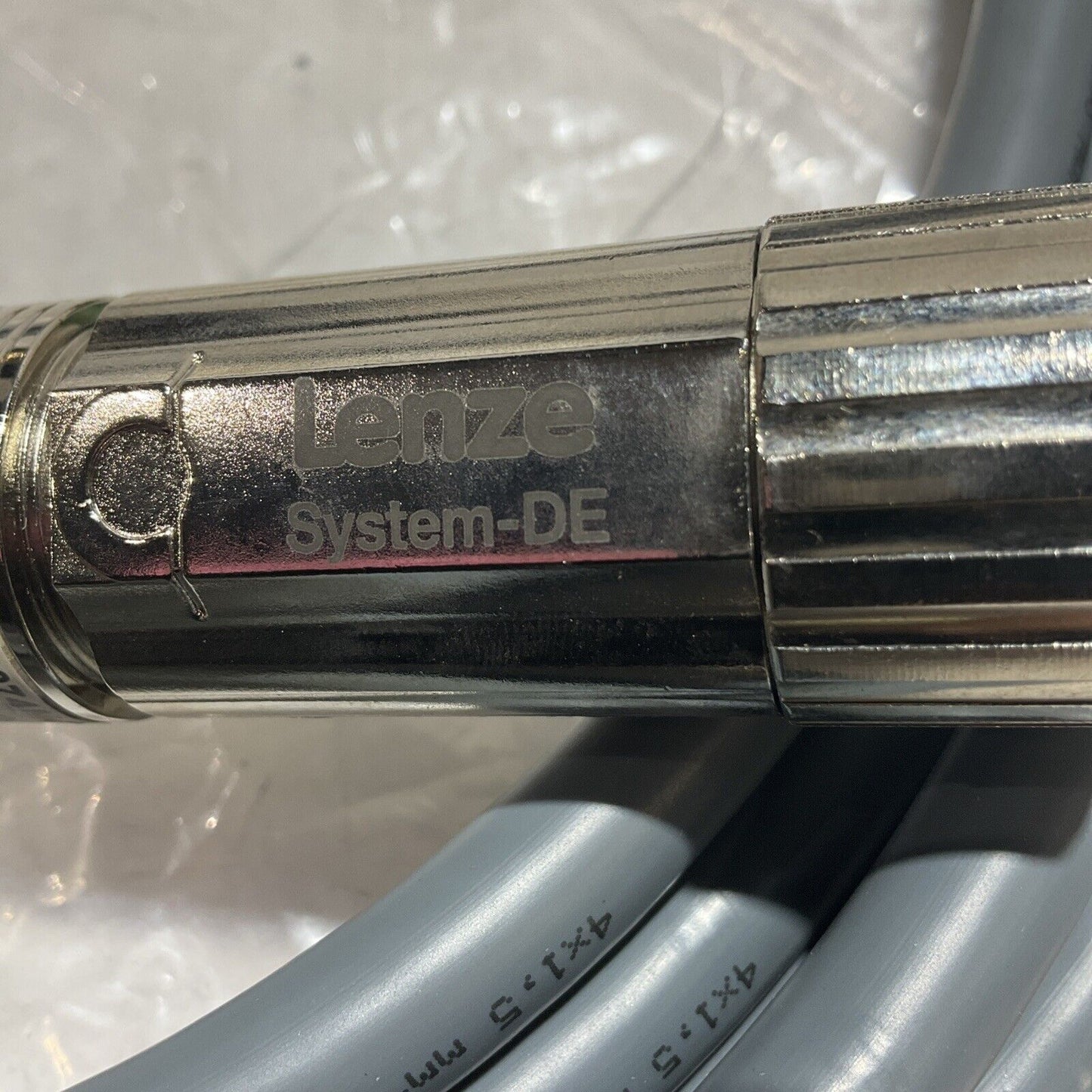 LENZE SYSTEM-DE 13227507 MOTOR CABLE ASSEMBLY U3S
