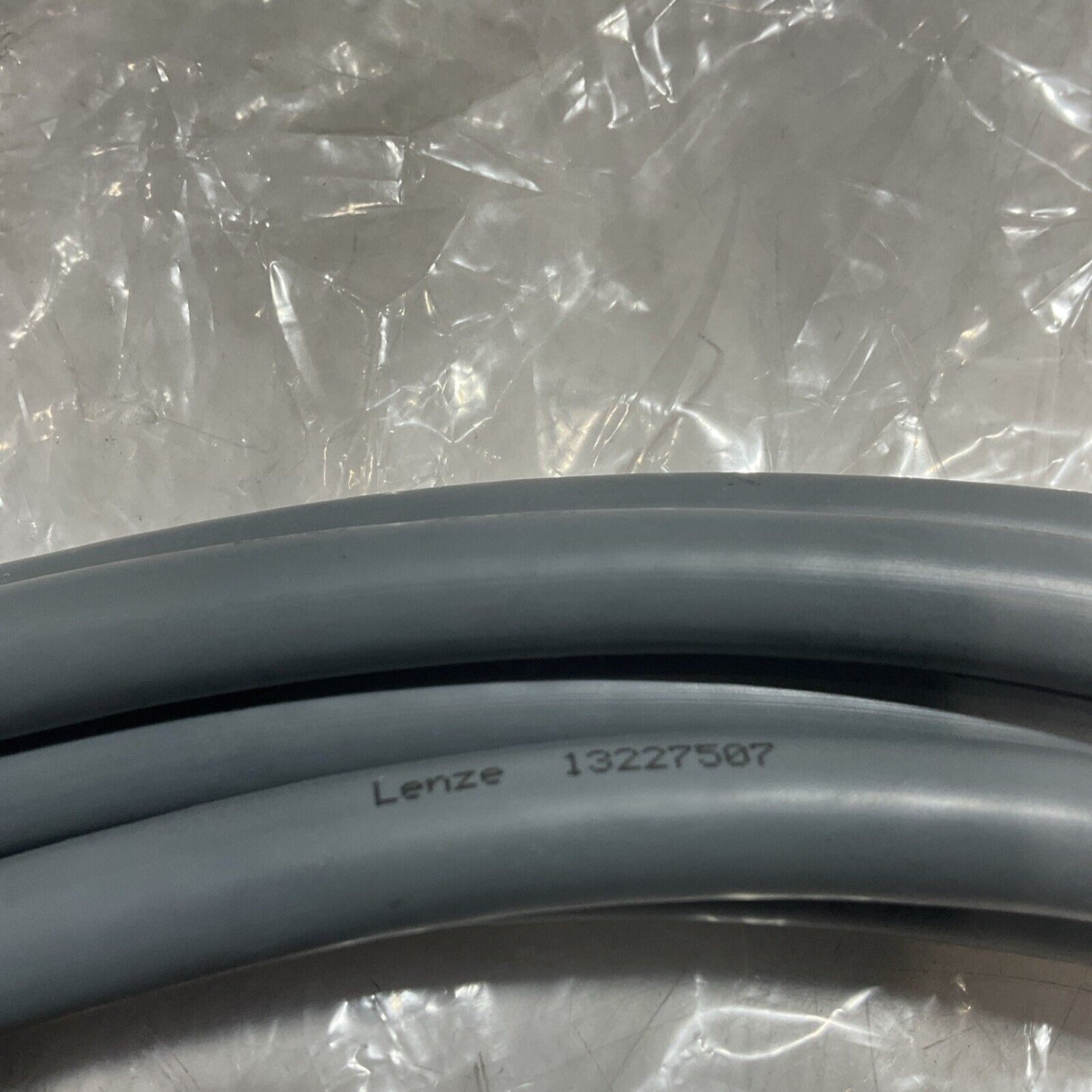 LENZE SYSTEM-DE 13227507 MOTOR CABLE ASSEMBLY U3S