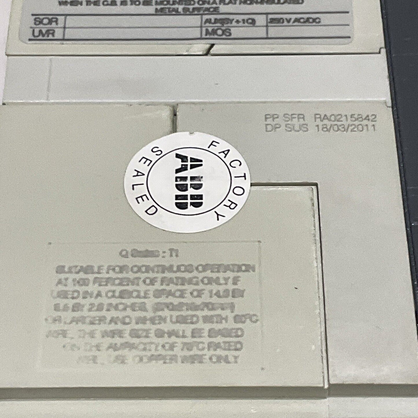 ABB SACE TMAX T1 N 100 CIRCUIT BEAKER 3 P 40 A 500 V TYPE T1N U3S