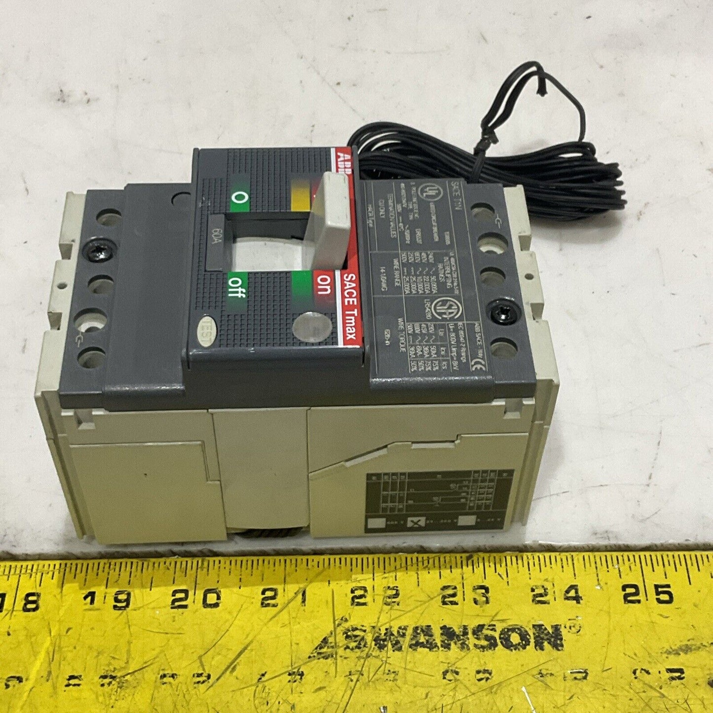 ABB SACE TMAX T1 N 100 CIRCUIT BEAKER 3 P 40 A 500 V TYPE T1N U3S