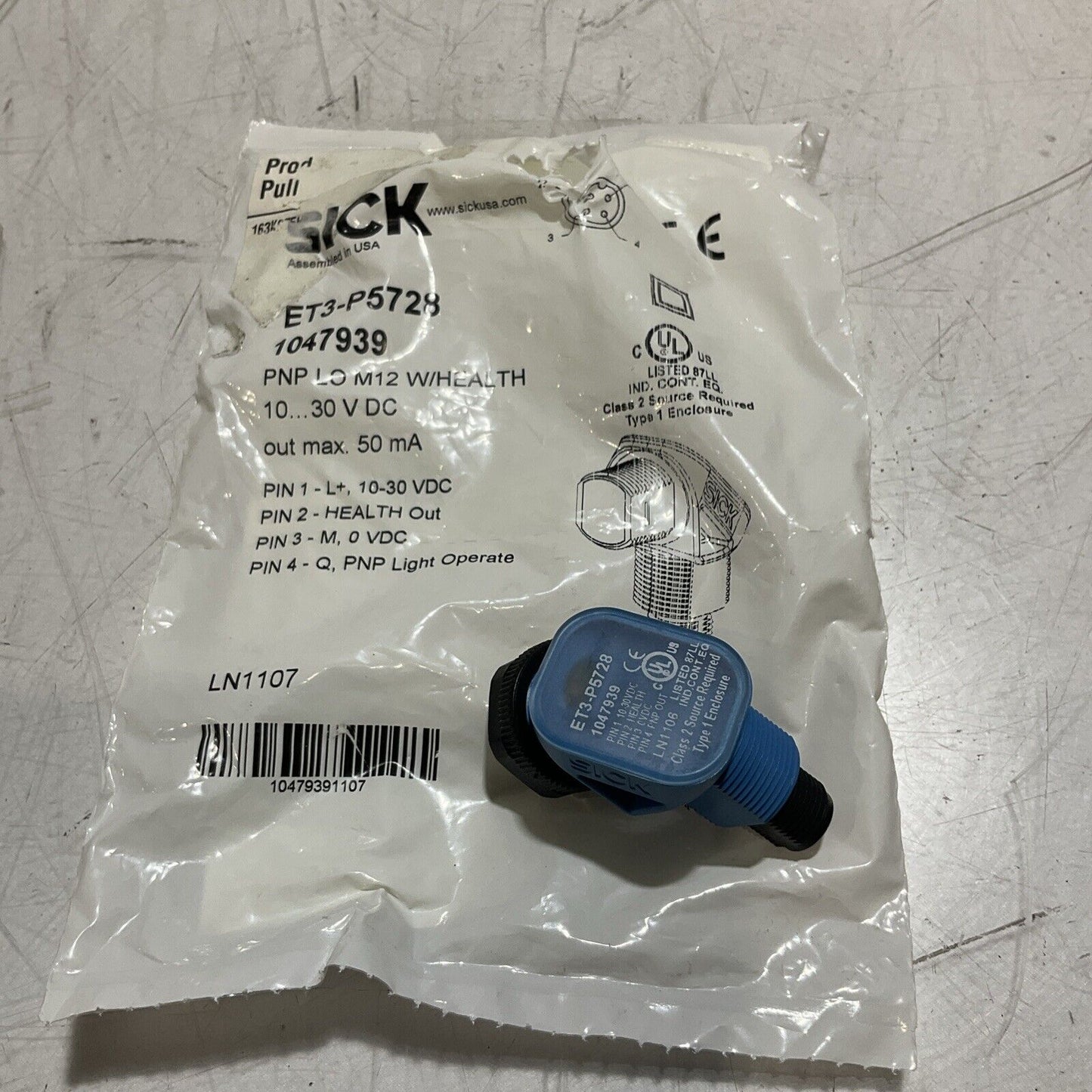SICK ET3-P5728 PHOTOELECTRIC SENSOR PNP LO M12 W/HEALTH 30VDC LOT OF 2 U3S