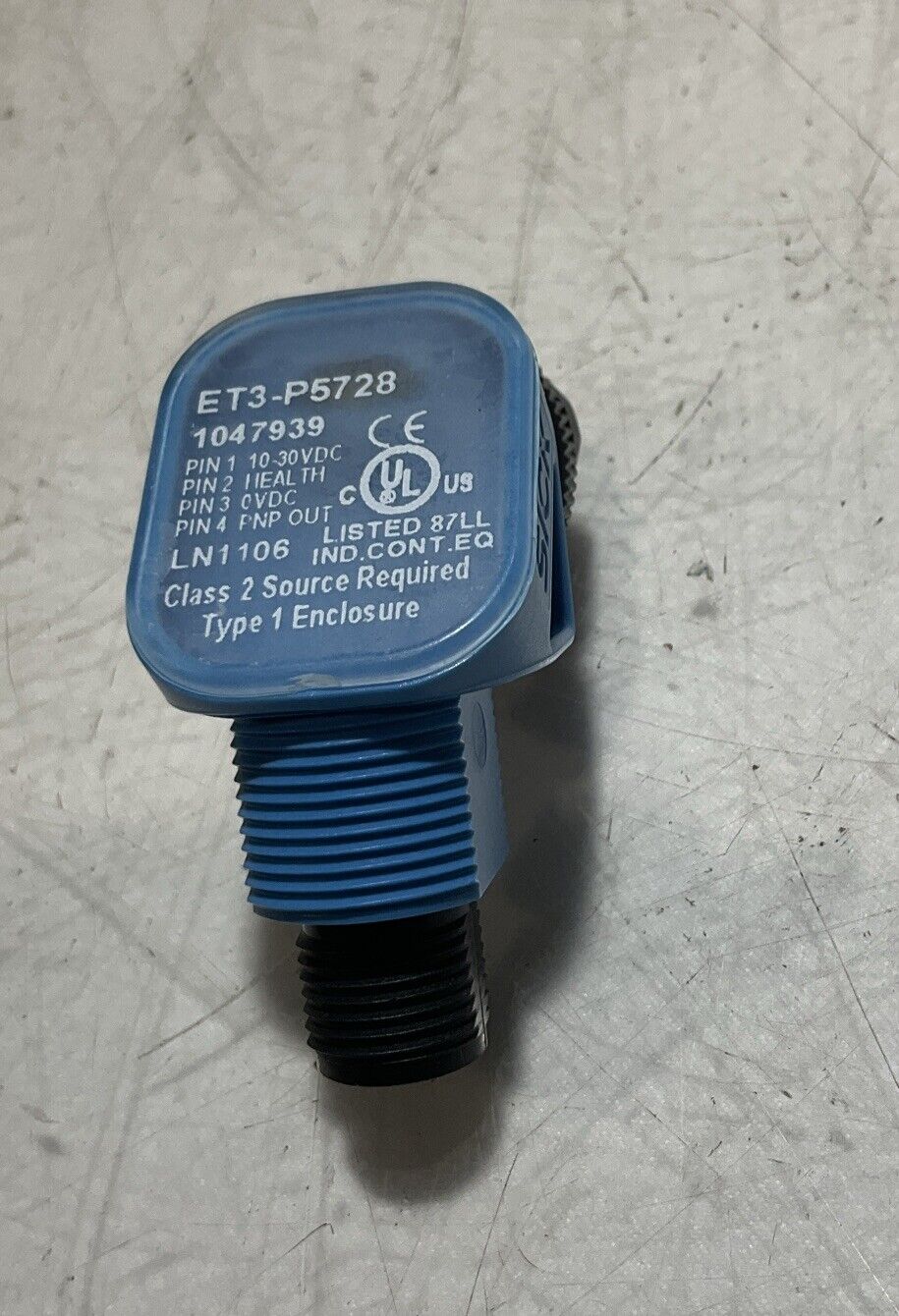 SICK ET3-P5728 PHOTOELECTRIC SENSOR PNP LO M12 W/HEALTH 30VDC LOT OF 2 U3S