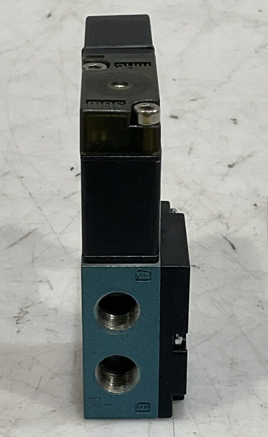 MAC 46A-AA1-JDE0-1KA PNEUMATIC SOLENOID VALVE 24VDC 1.8W U3S