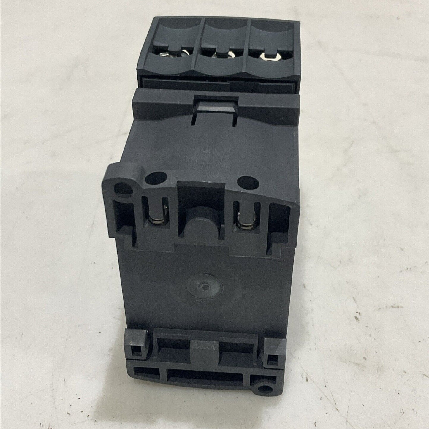 SCHNEIDER ELECTRIC LAD4TBDL LC1D25 CONTACTOR 25A 600V 50/60 HZ U3S