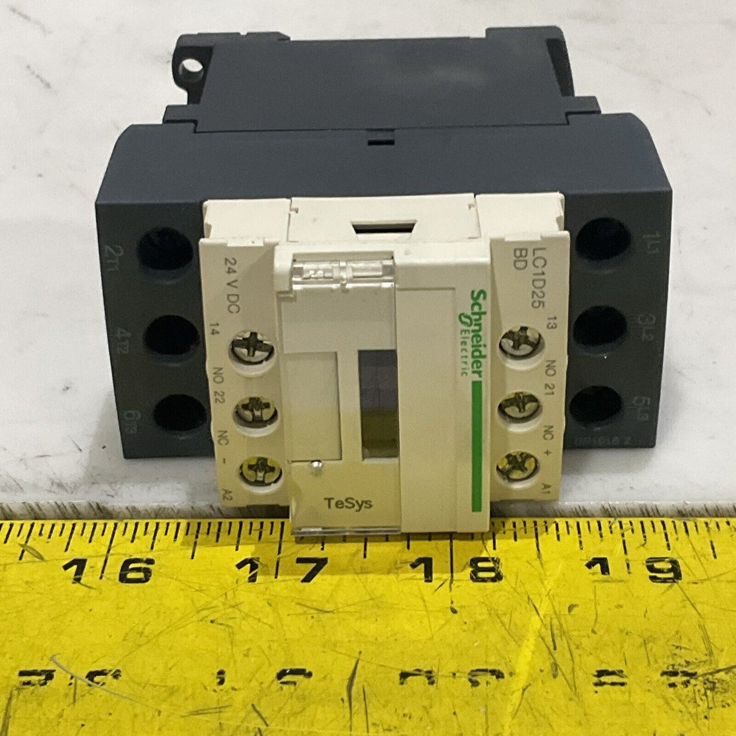 SCHNEIDER ELECTRIC LAD4TBDL LC1D25 CONTACTOR 25A 600V 50/60 HZ U3S