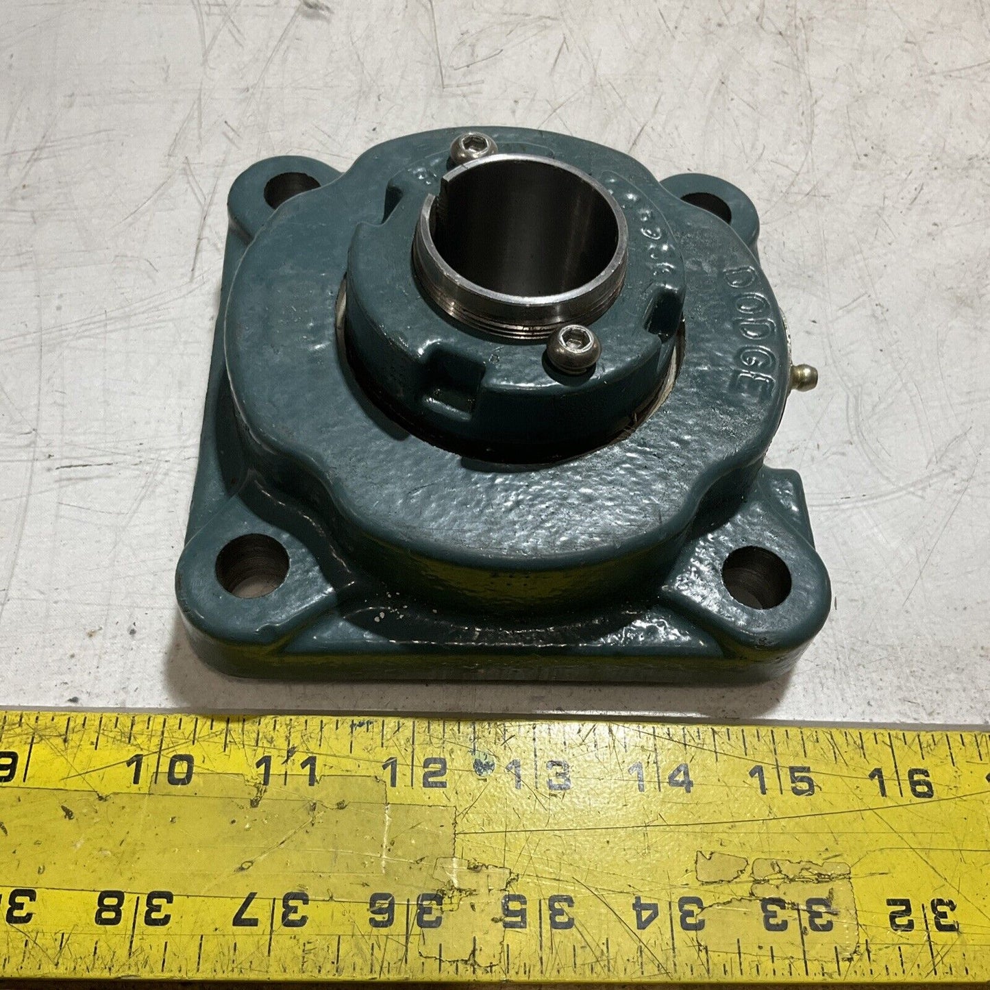 DODGE 069290 058361 IMPERIAL FLAGE MOUNT ROLLER BEARING D3M