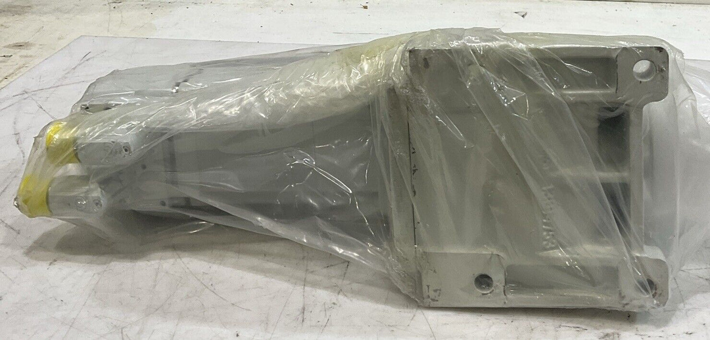 LENZE GST05-2S VBR 09HC41 SERVO MOTOR U3S