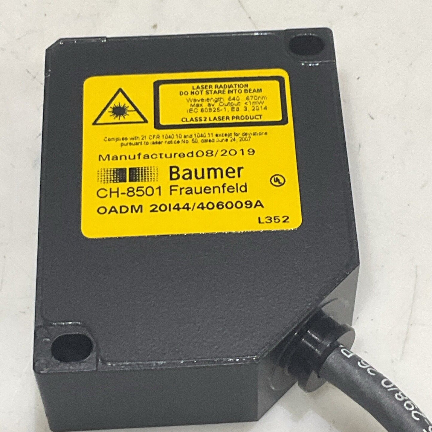 BAUMER OADM 20I44/406009A PHOTOELECTRIC DISTANCE SENSOR LONG 28V RANGE 675NM U3S