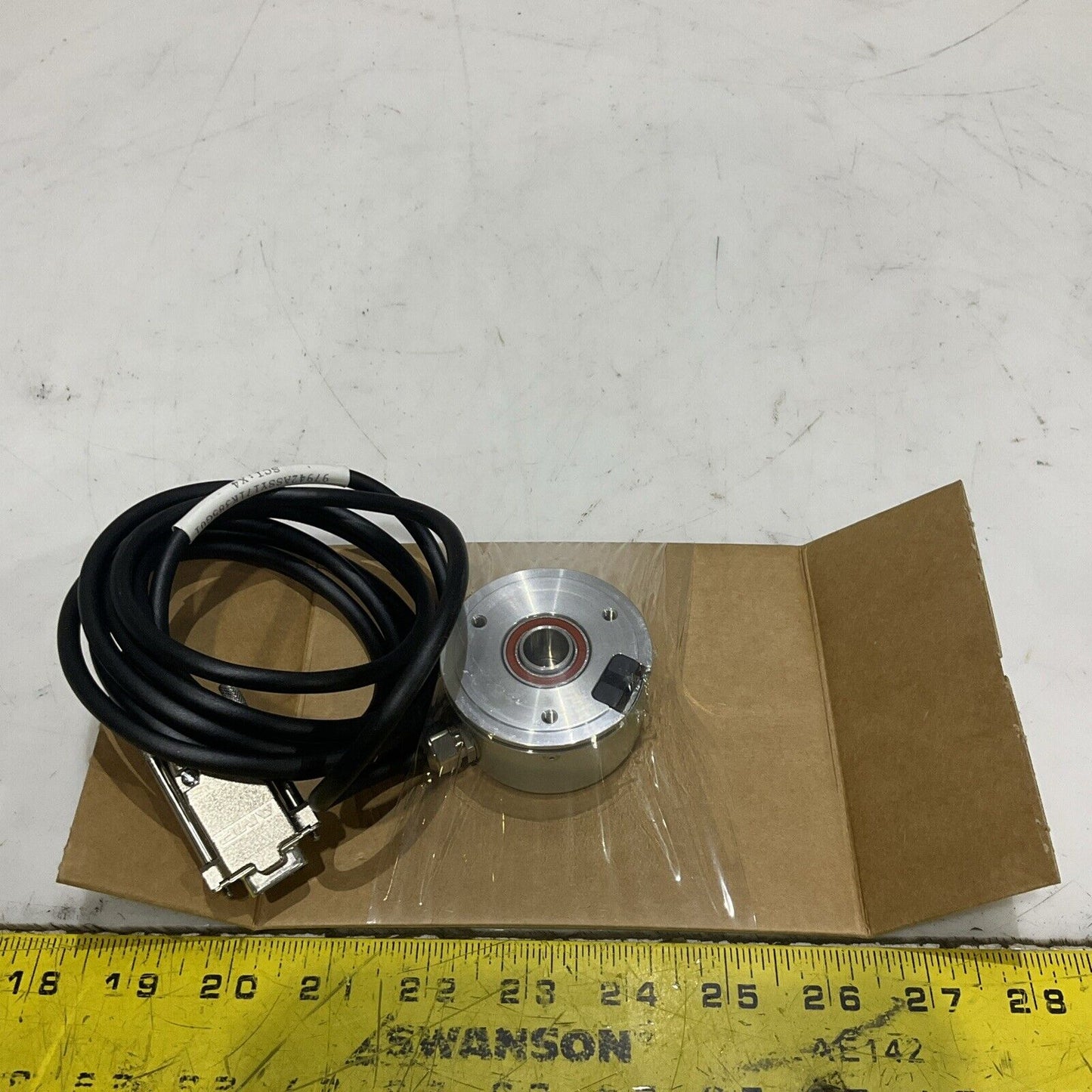 BAUMER BHF 16.05A2000/10600158 CH-8501 INCREMENTAL WIRE ENCODER U3S
