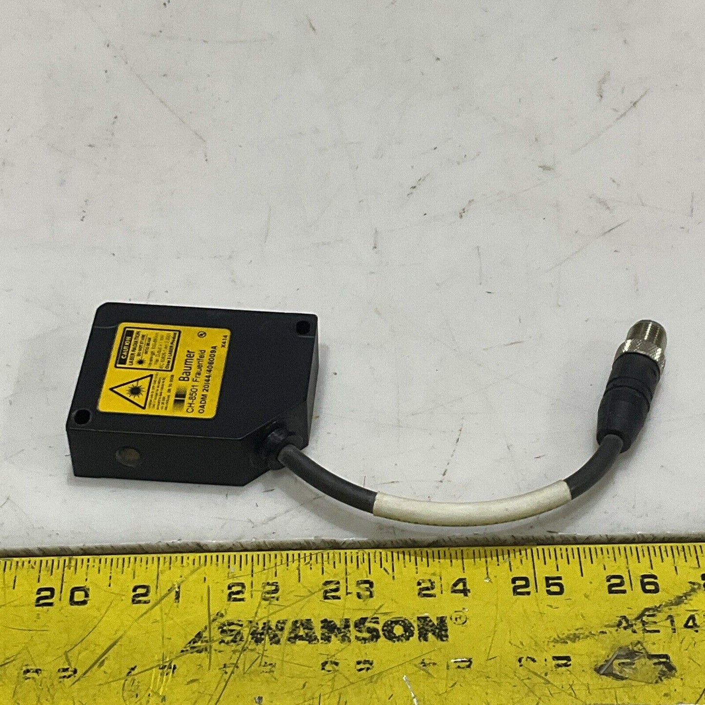 BAUMER OADM 20I44/406009A PHOTOELECTRIC DISTANCE SENSOR LONG 28V RANGE 675NM U3S