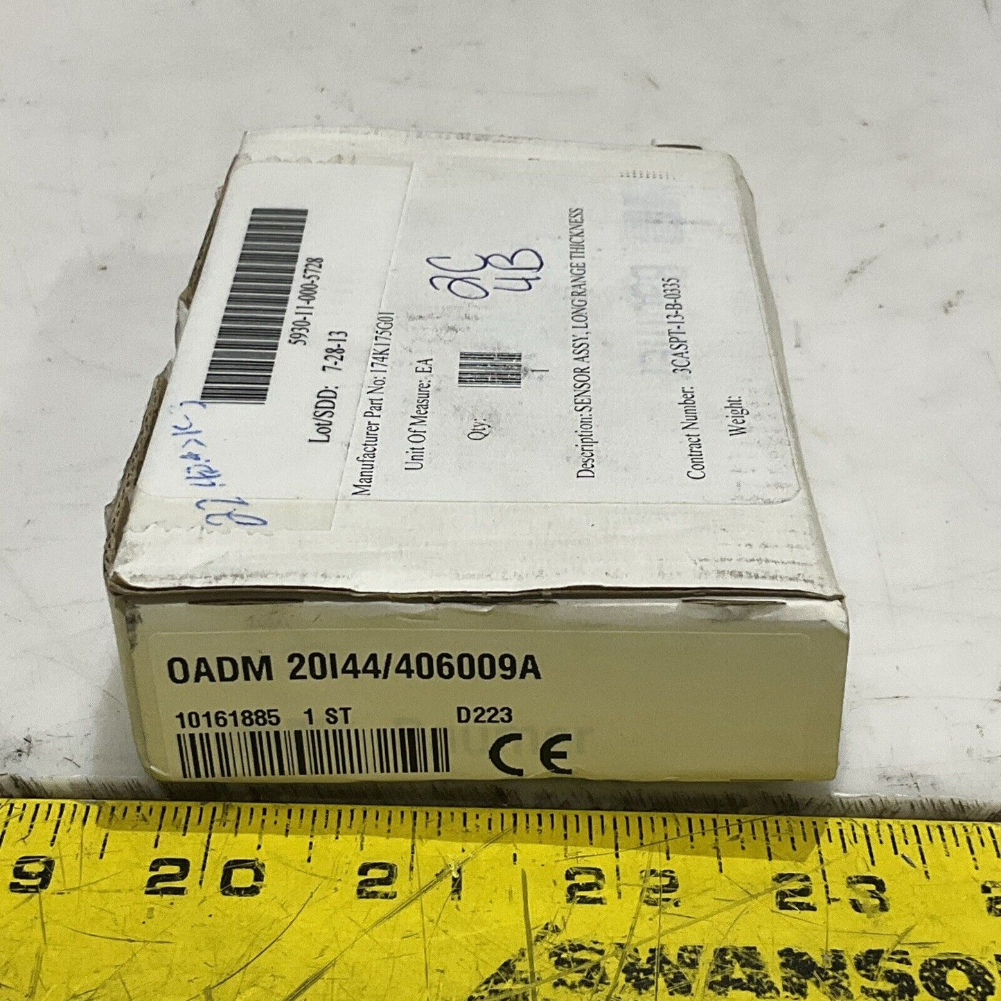 BAUMER OADM 20I44/406009A PHOTOELECTRIC DISTANCE SENSOR LONG 28V RANGE 675NM U3S