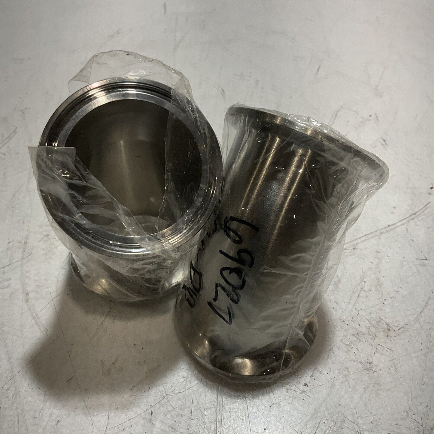 VNE CORPORATION EG2K2 CLAMP FITTING 45 DEGREE STAINLESS ELBOW LOT OF 2 RM6