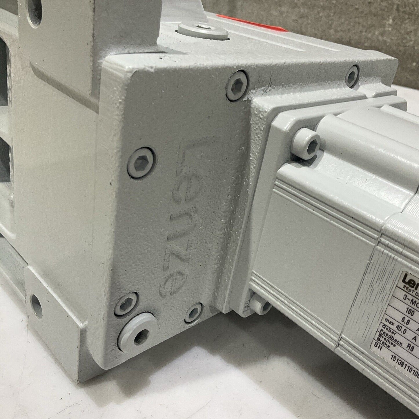 LENZE MCS 09H41LRS0B0-Z0D0-ST5800N-R2SU GST05-2S VBR 09HC41 SERVO MOTOR 160V U3S