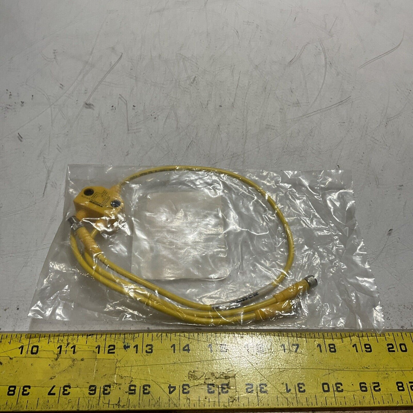 TURCK VB2-PSG3M-0.4/2PK3M-0.2/0.2/S719 CABLE ASSEMBLY LOT OF 2 U3S