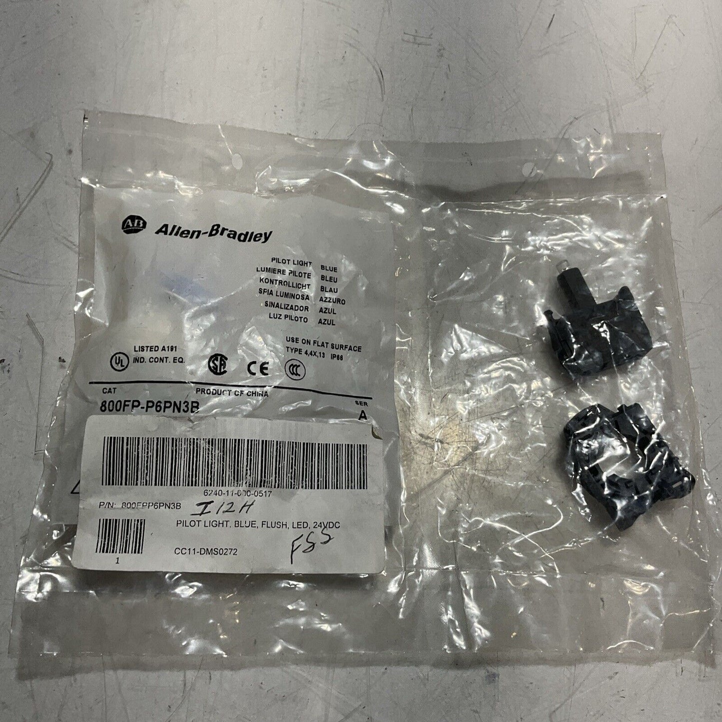 A-B ALLEN - BRADLEY 800FP-P6PN3B PILOT LIGHT BLUE FLUSH LED 24VDC U3S