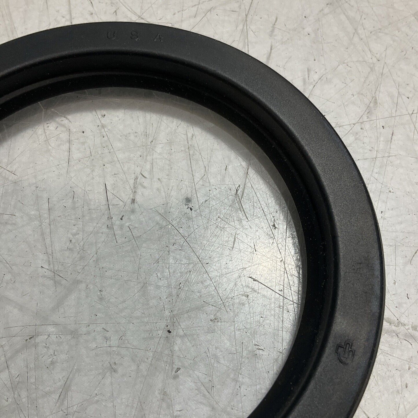 PARKER 2QTR15 CLIPPER OIL SEAL LOT OF 2 U3S