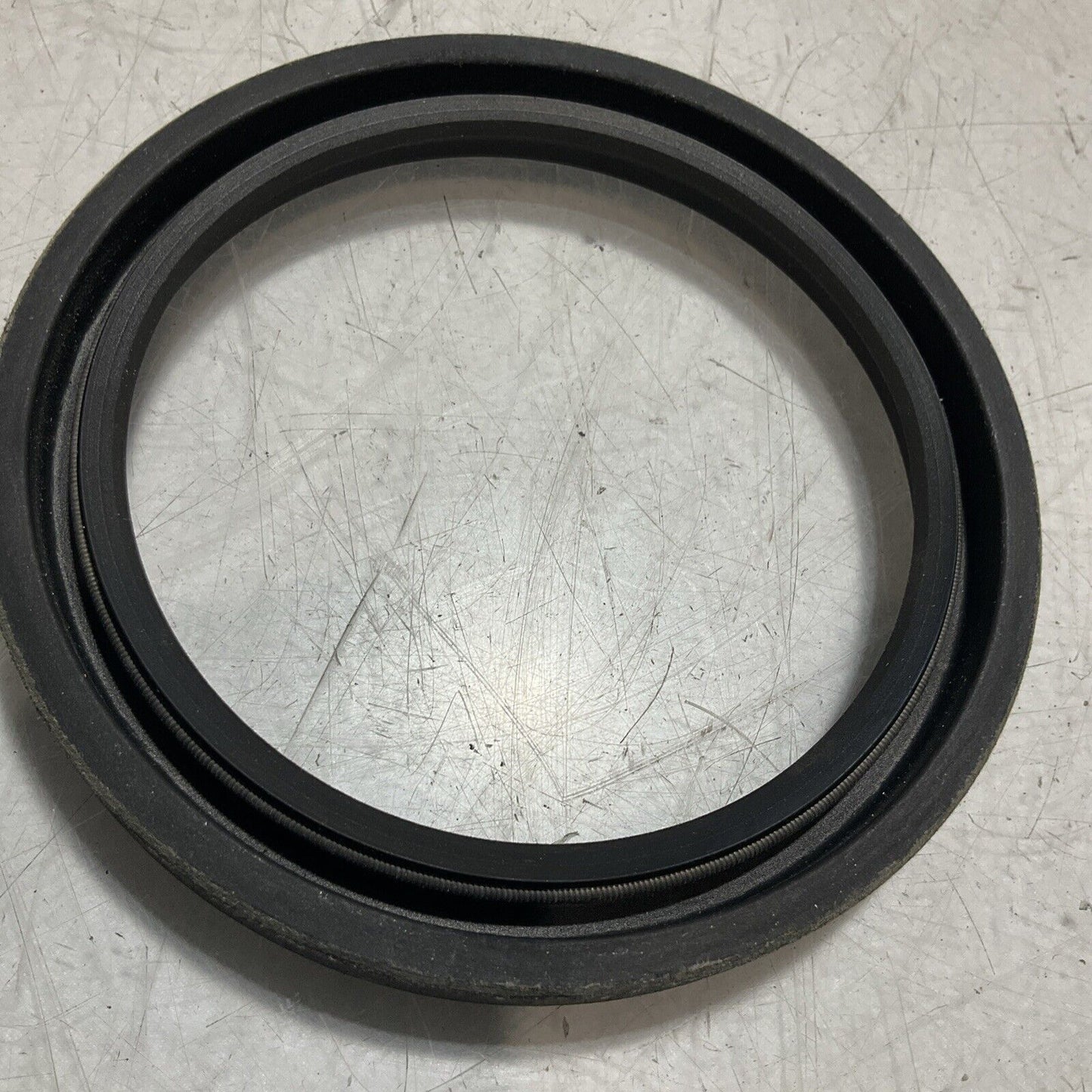 PARKER 2QTR15 CLIPPER OIL SEAL LOT OF 2 U3S