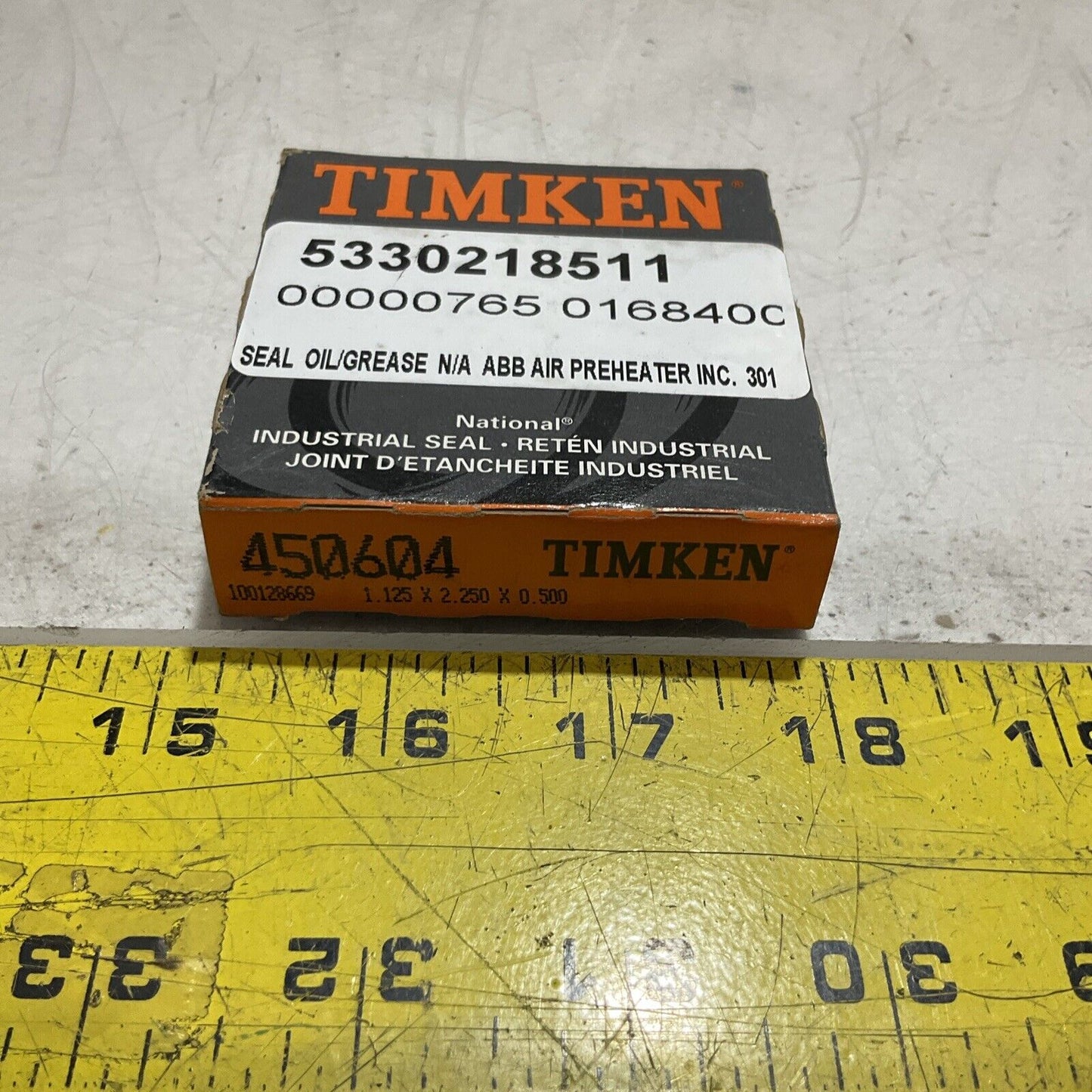 TIMKEN 450604 INDUSTRIAL OIL SEAL LOT OF 7 U3S